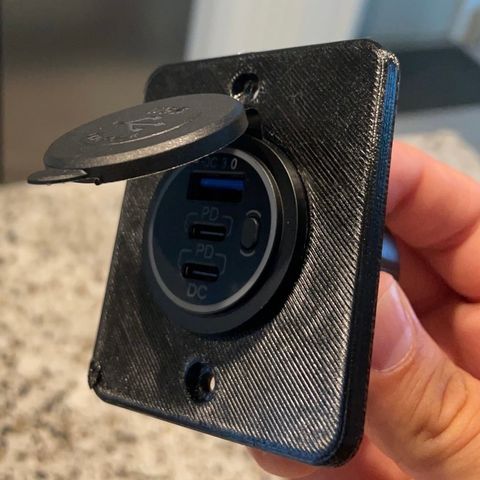 Mounting plate for RV 12V or USB socket, preview image from the creator on Printables