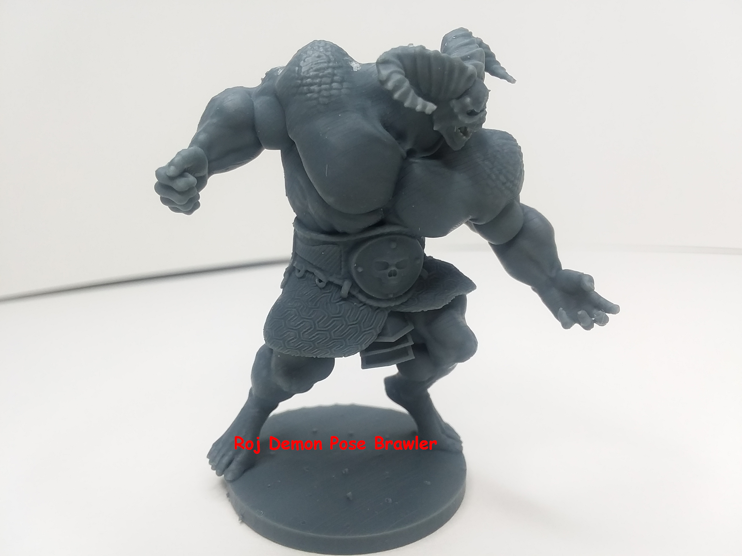 Roj Demon Pose Brawler — miniatura 2