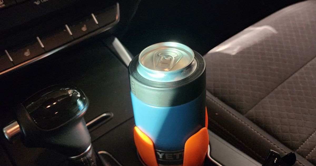 Cup holder extension for a 2017 Kia Sorento by Joe Download free STL