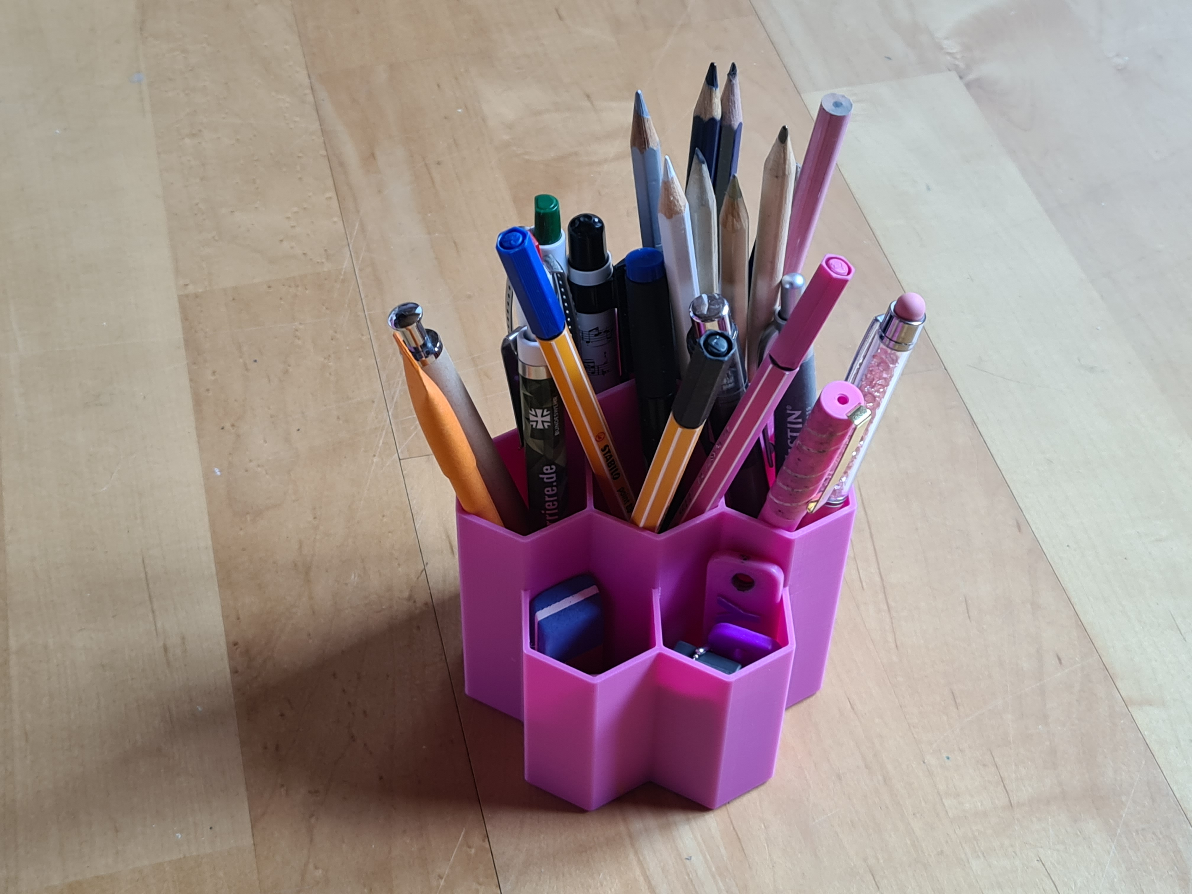 Hex Pen Holder