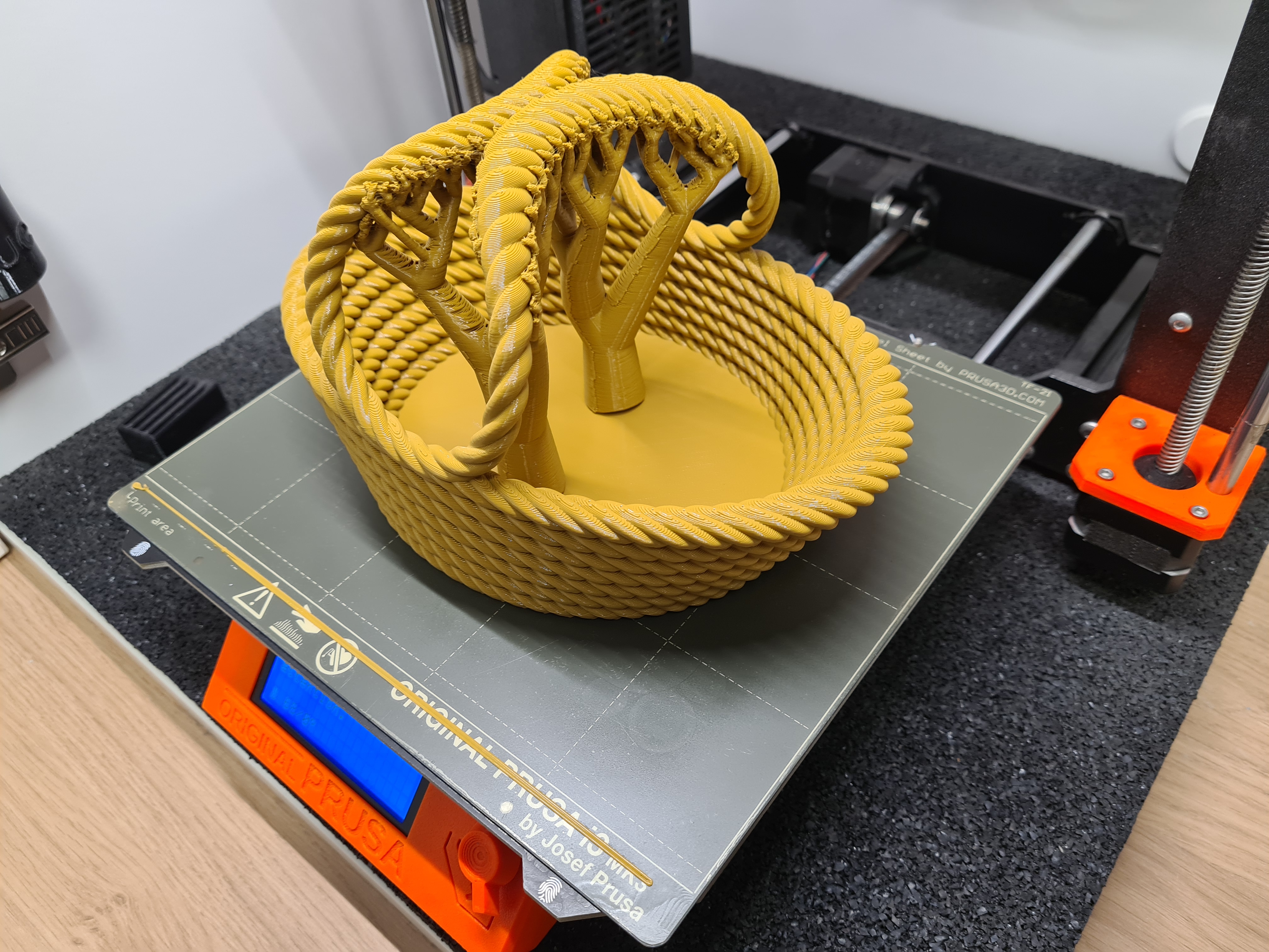 Miniatura 3 do modelo 3D Easter Rope Basket (PIP)