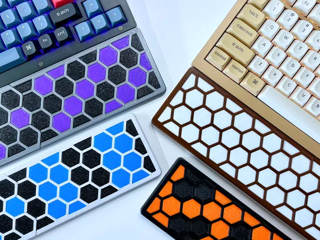 HIVE Palm/Wrist Rest (330mm x 80mm x 19mm)