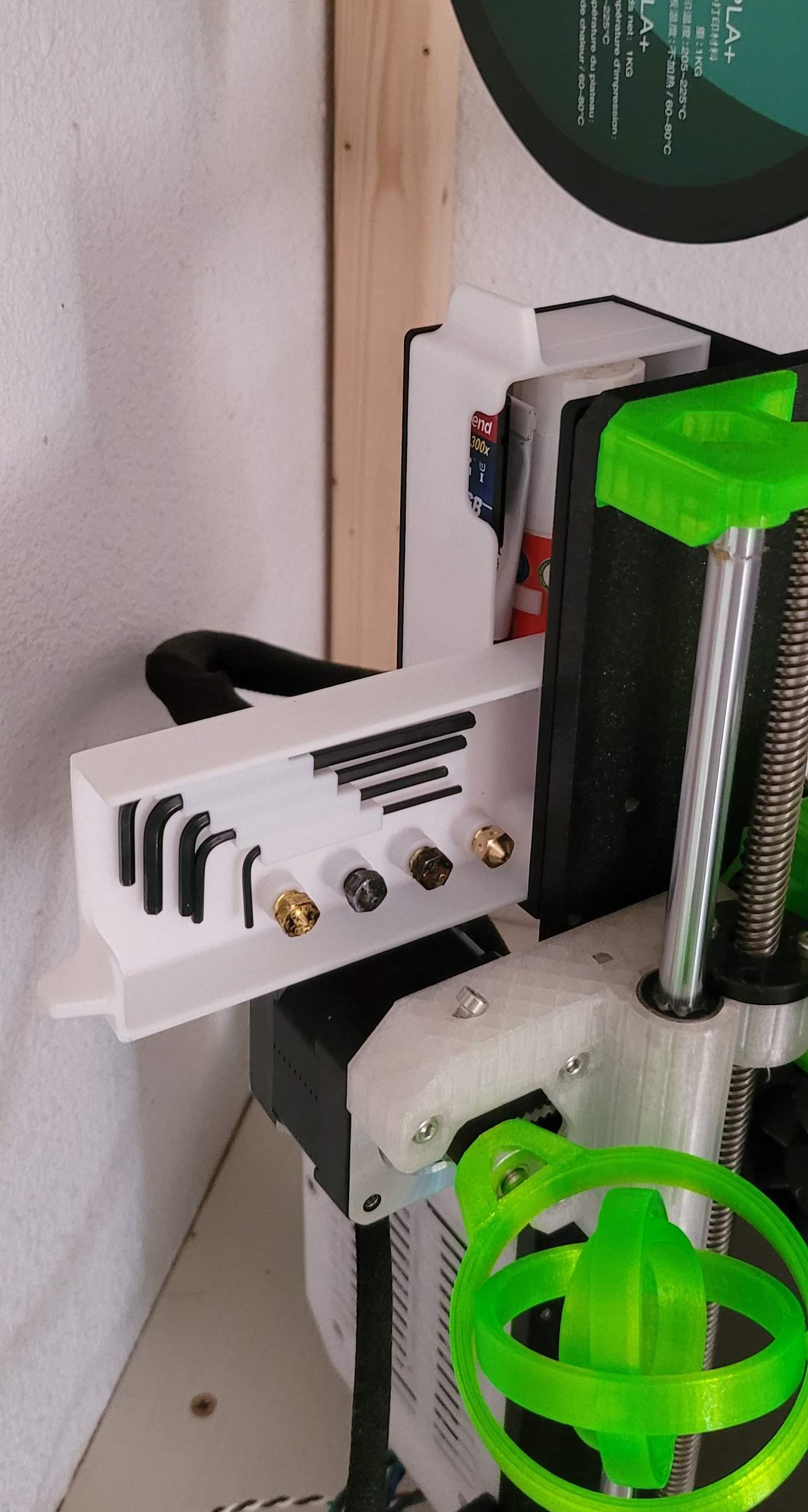 Miniatura 10 do modelo 3D Mini Tool Box