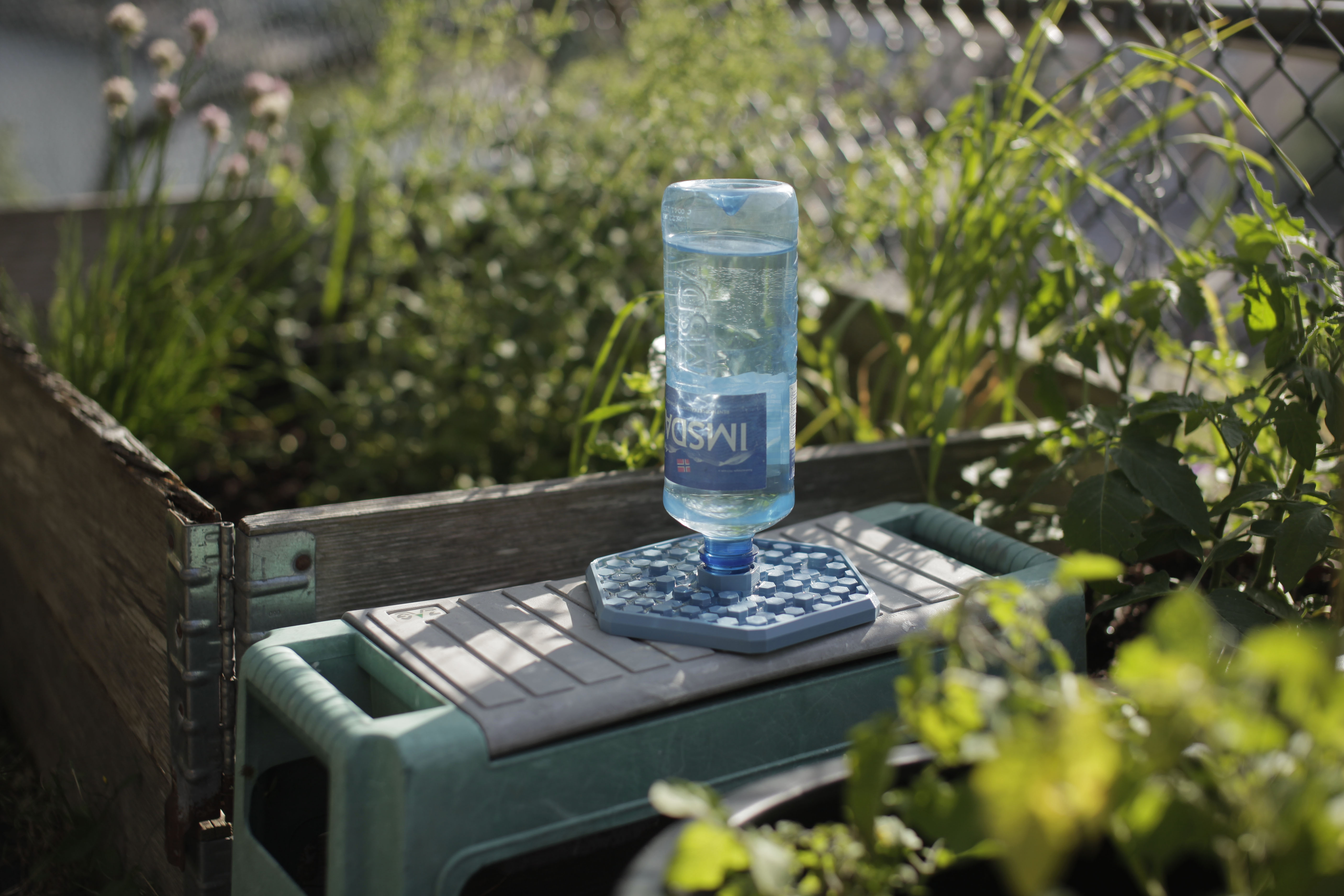 hexagonal-bee-feeder-by-maxymax-download-free-stl-model-printables