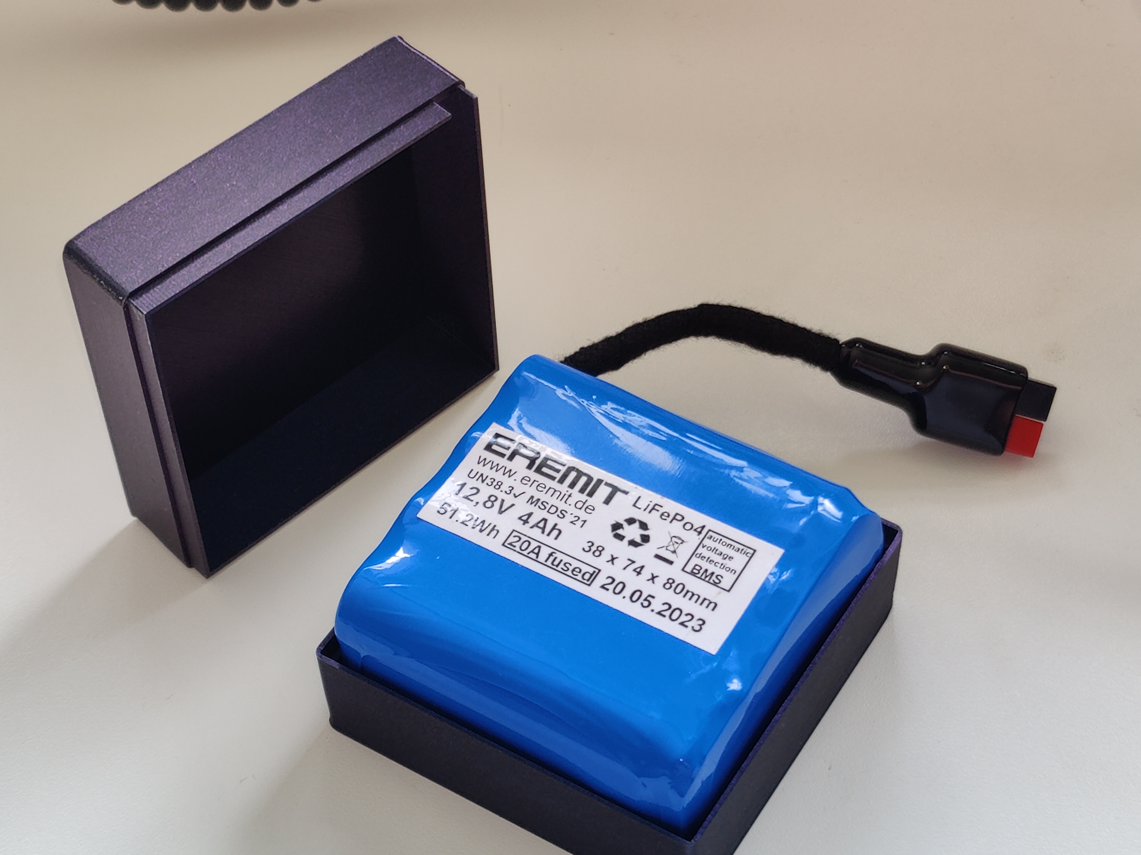 Akku Pack Box EREMIT 12,8V 4Ah LiFePo4