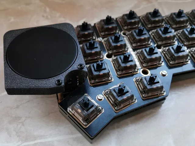 Massive trackpad holder for Cirque Glidepoint 40mm/curved