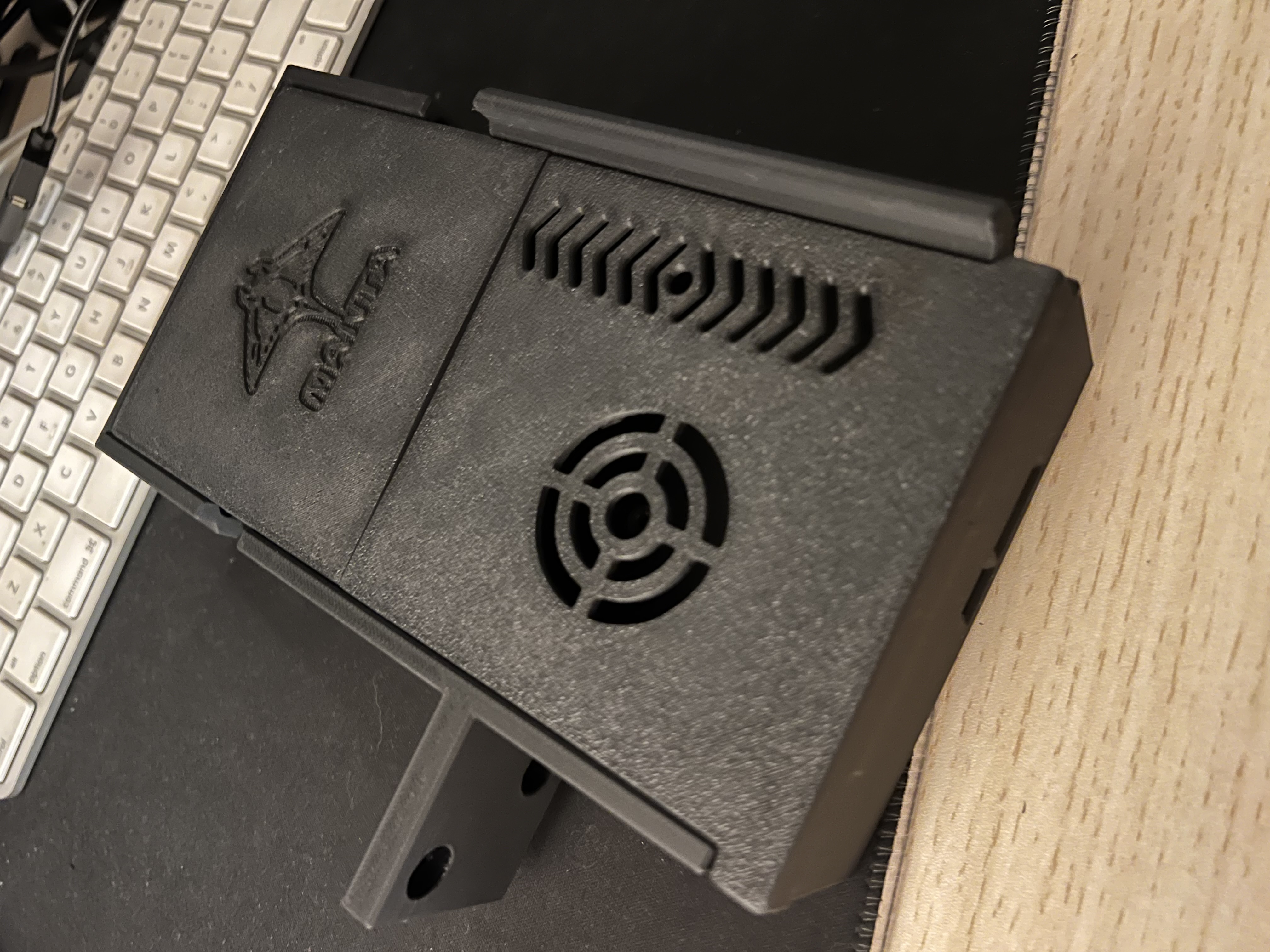 BTT Manta E3EZ box for Ender 3 v2