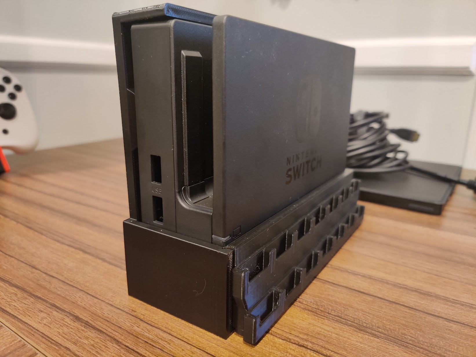 Nintendo Switch Dock Wall Mount with Cartridge Slots (14)