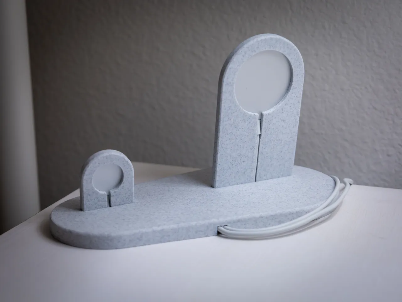 MagSafe Charging Stand (Standby Mode) by Grant, Download free STL model