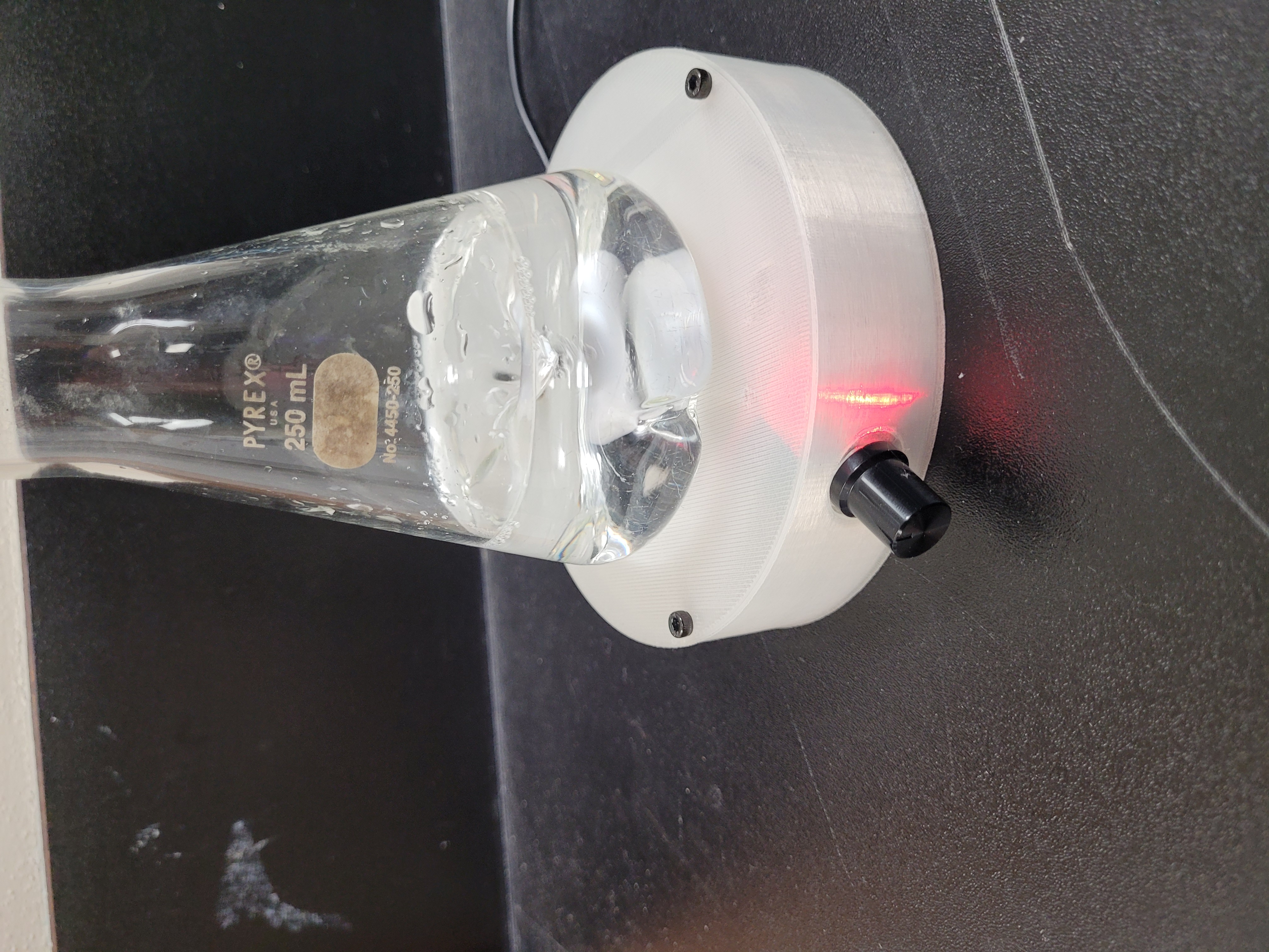 Simple magnetic stir plate