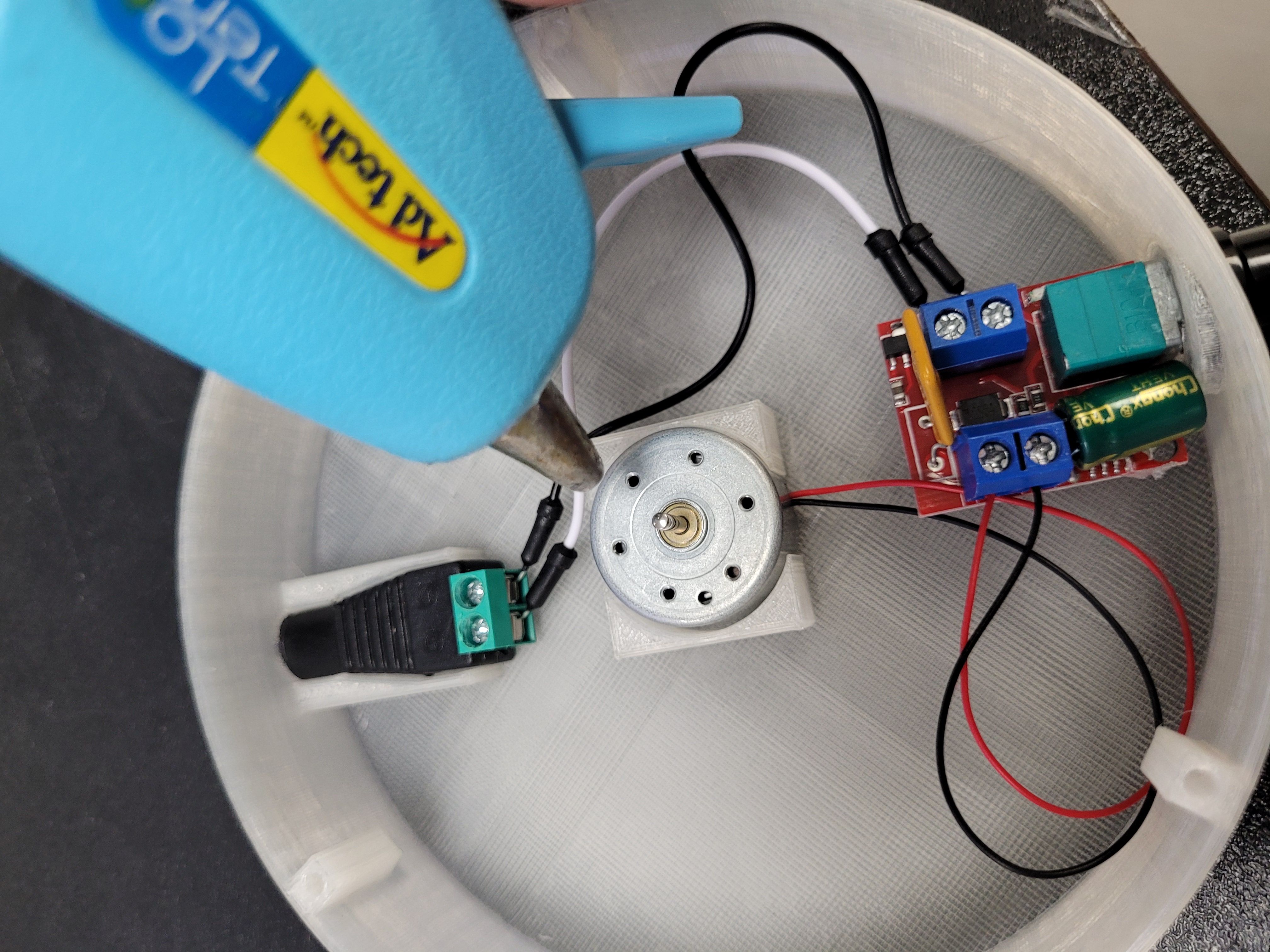 Miniatura 3 do modelo 3D Simple magnetic stir plate