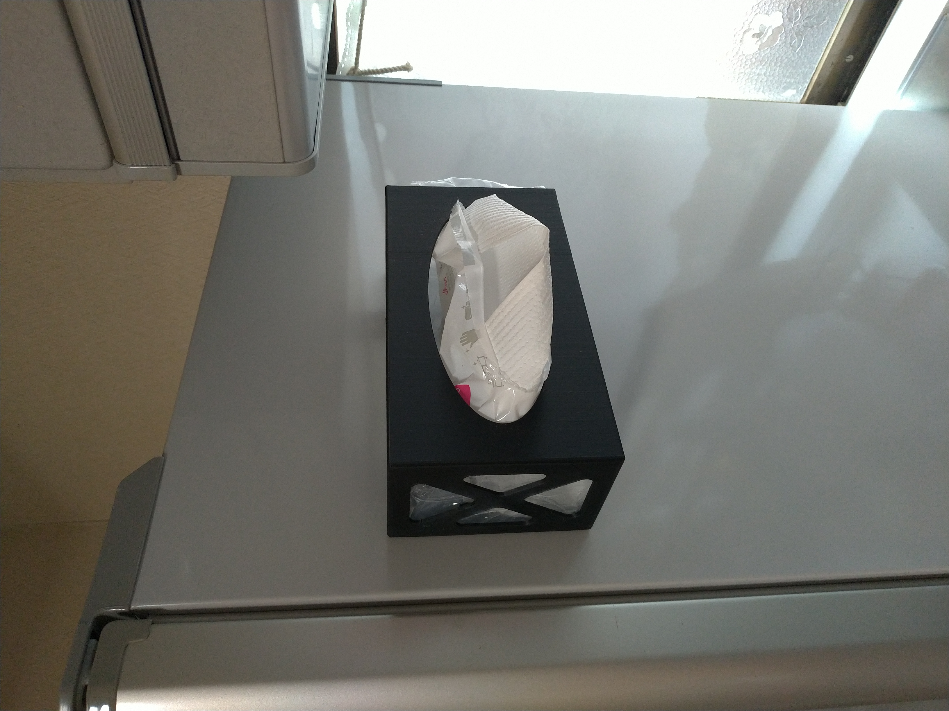 Miniatura 3 do modelo 3D Tissue Paper Box Holder