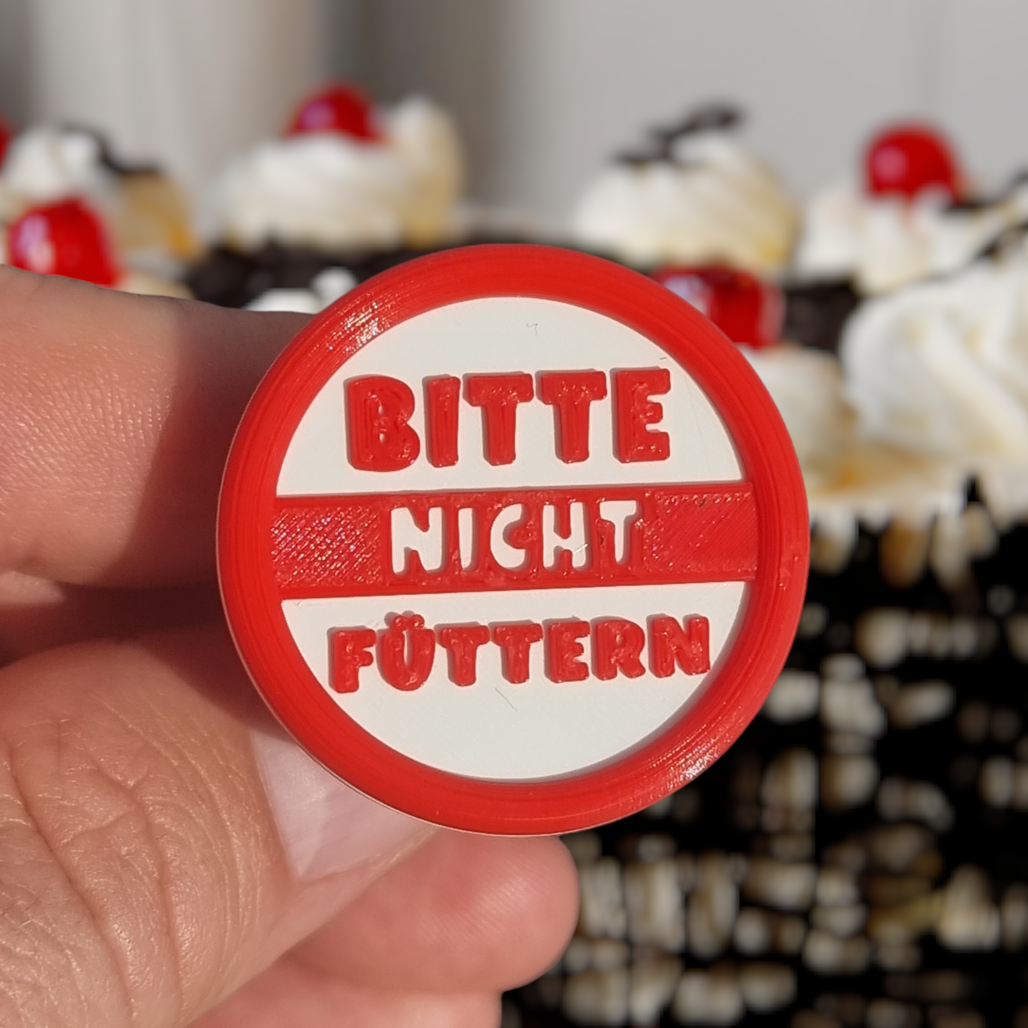 "Bitte nicht füttern" - Ring