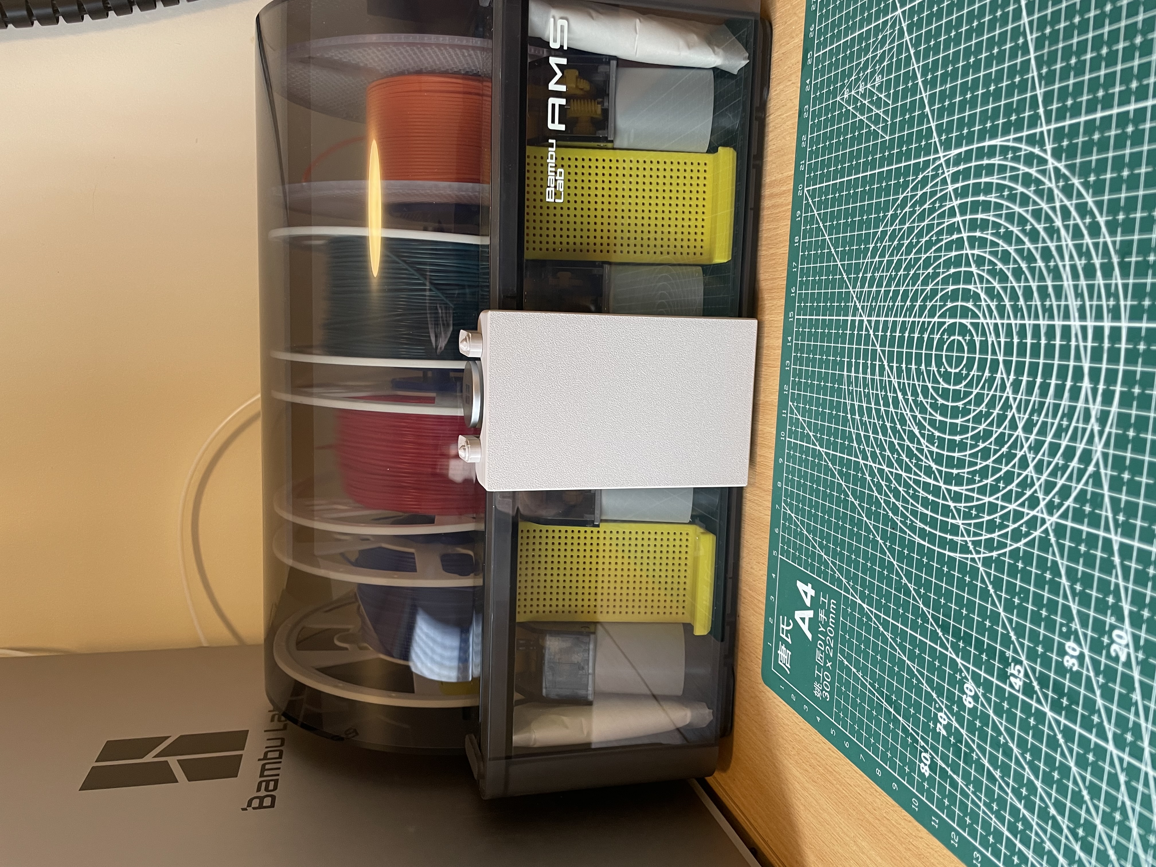 Miniatura 4 do modelo 3D Bambu AMS lid latch