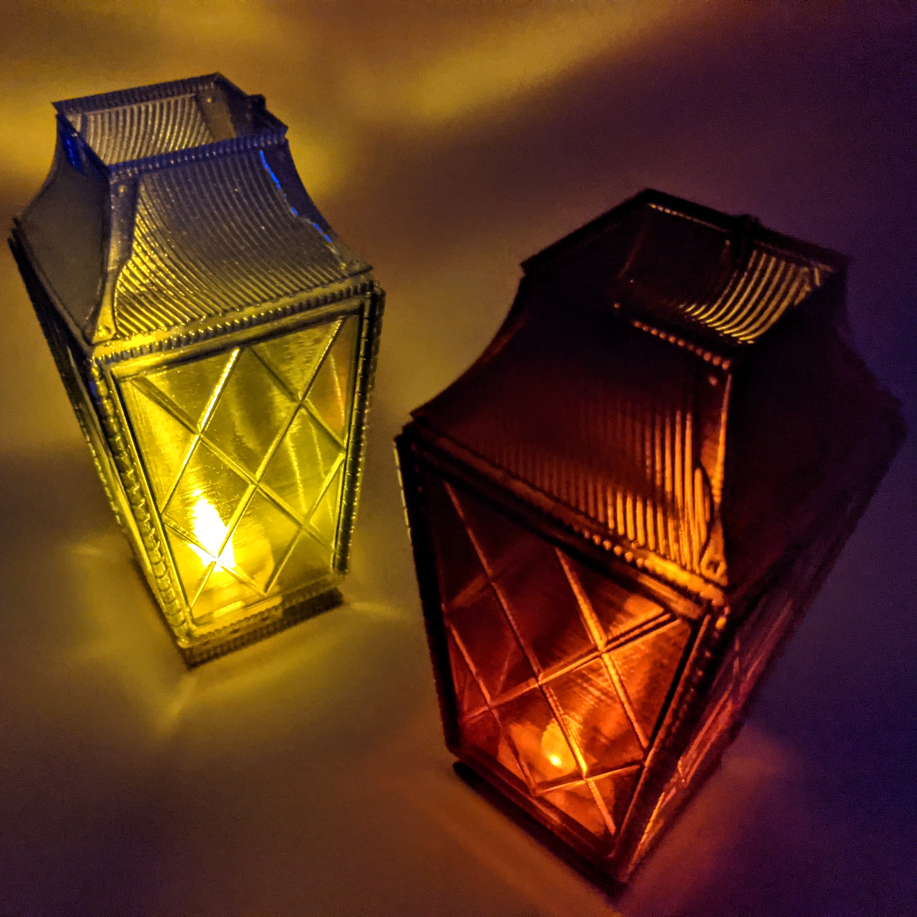 727 Lantern Vase by Clockspring Printables Store