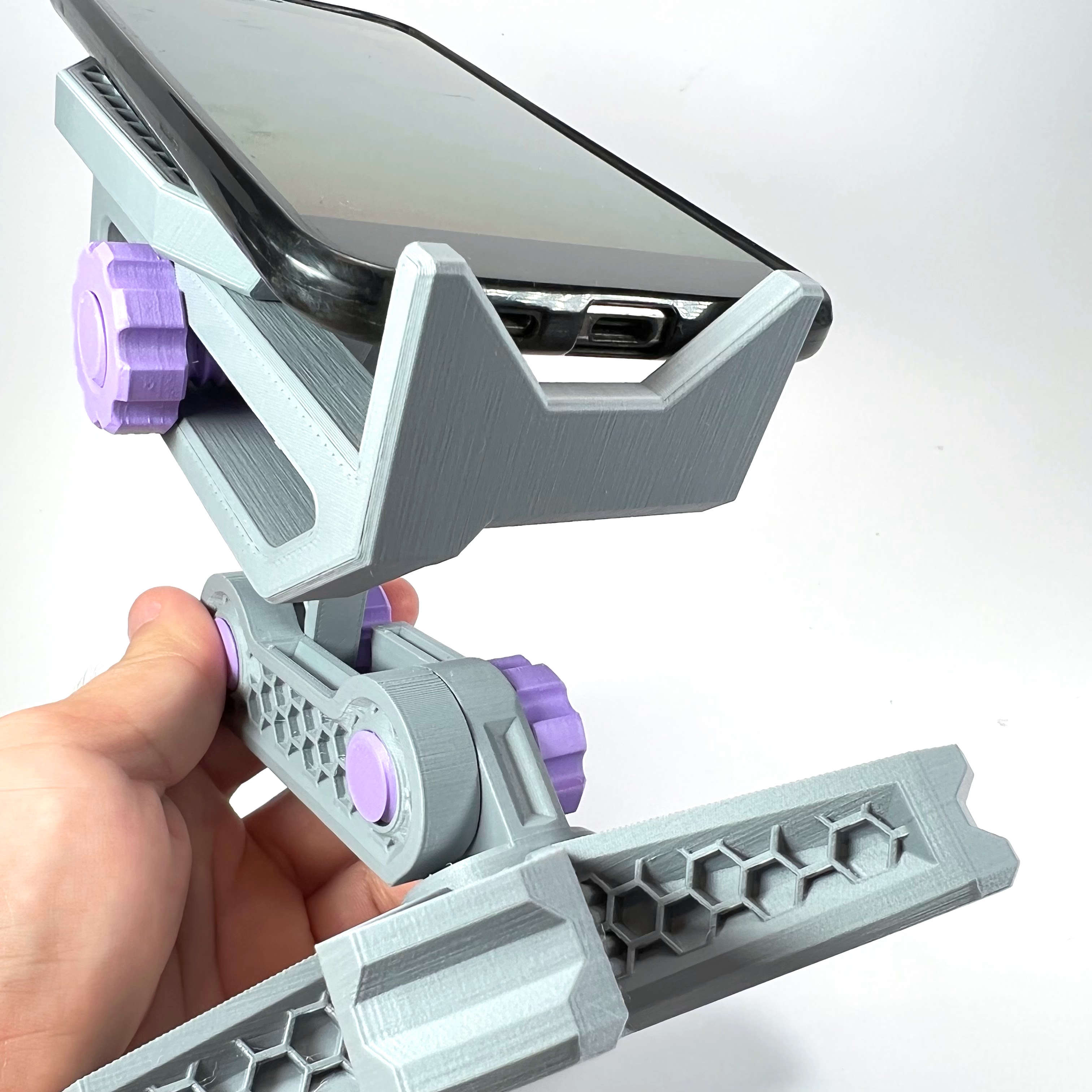 719 Girder Phone Stand by Clockspring Printables Store