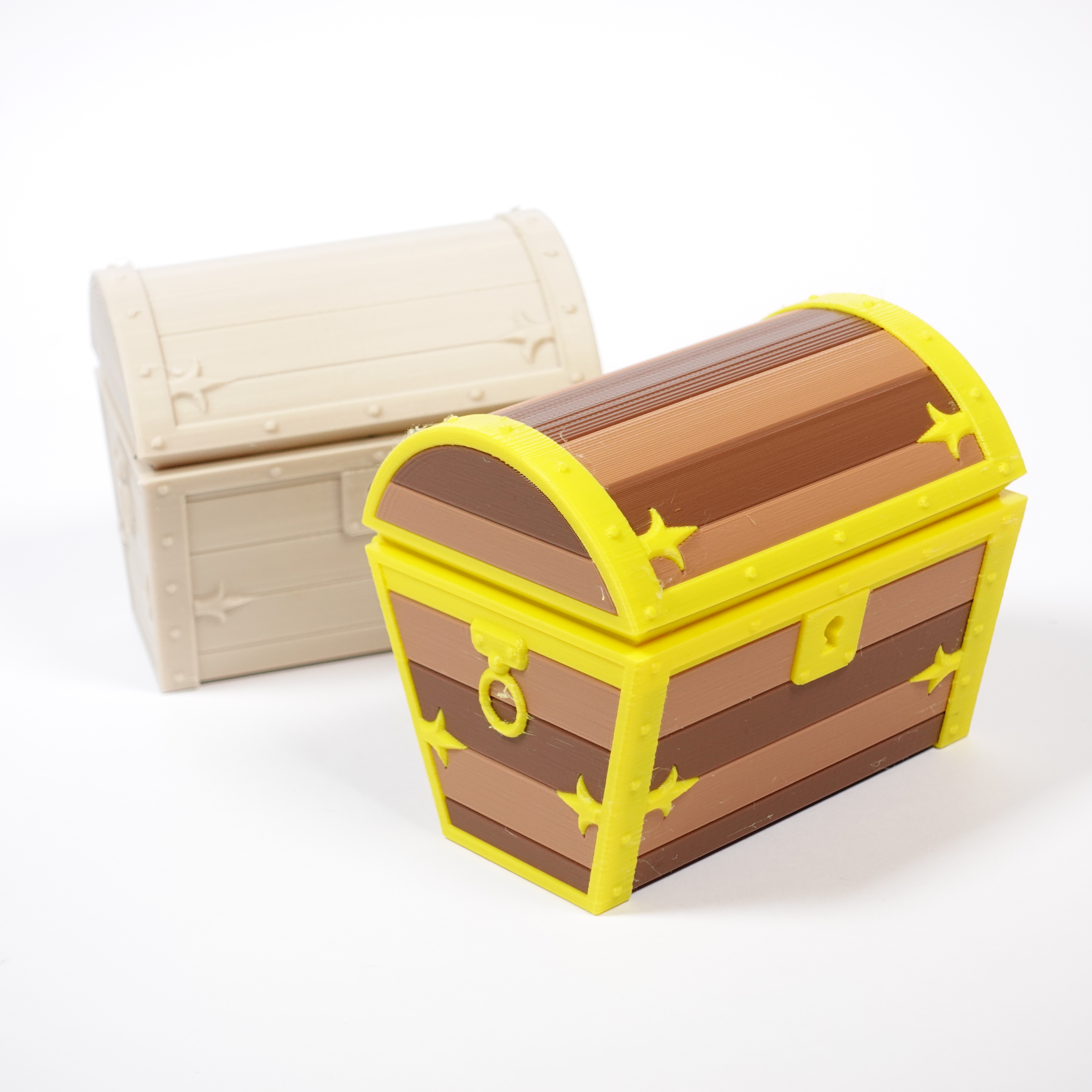 672 Little Treasure Chest by Clockspring Printables Store