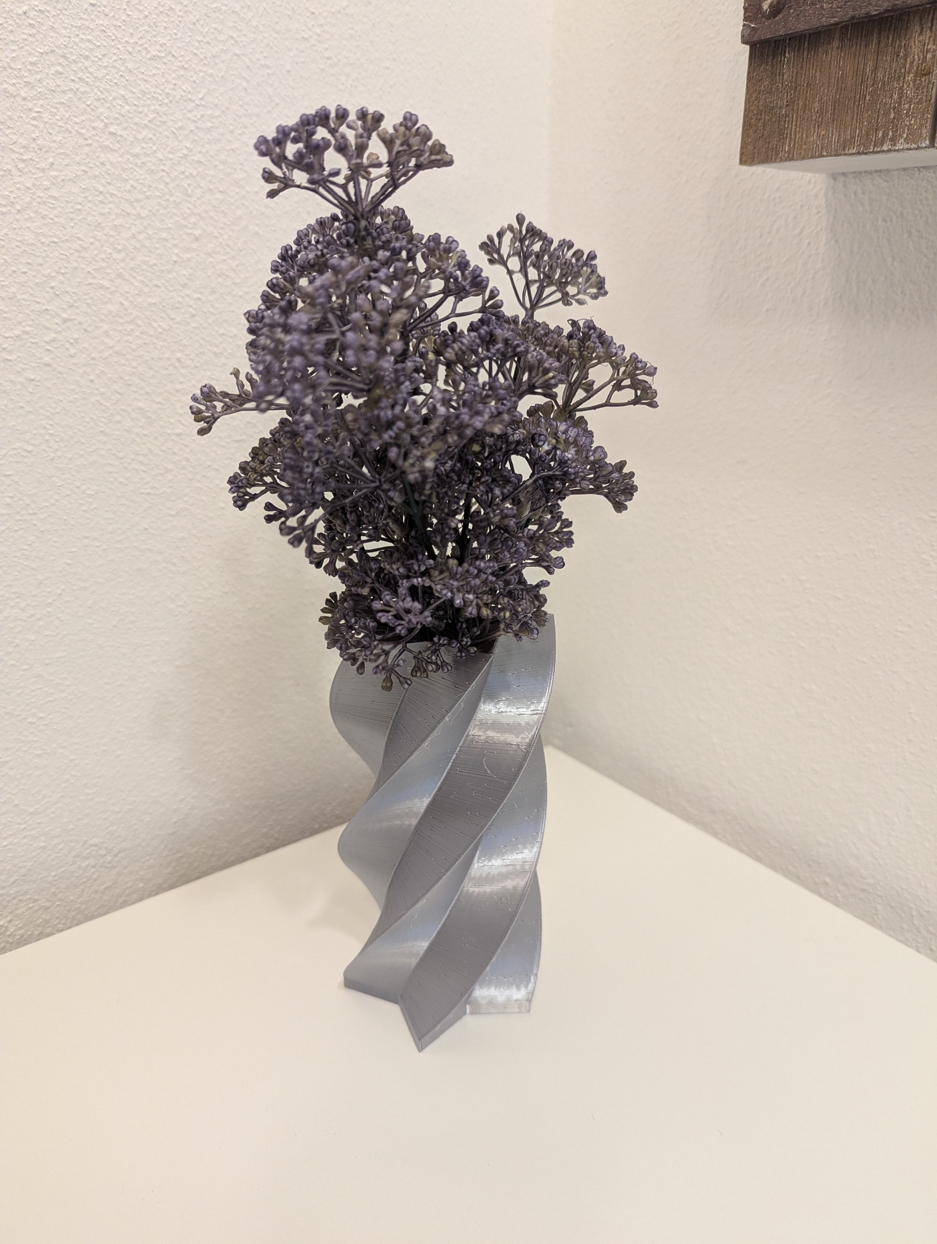 Twisted Starvase