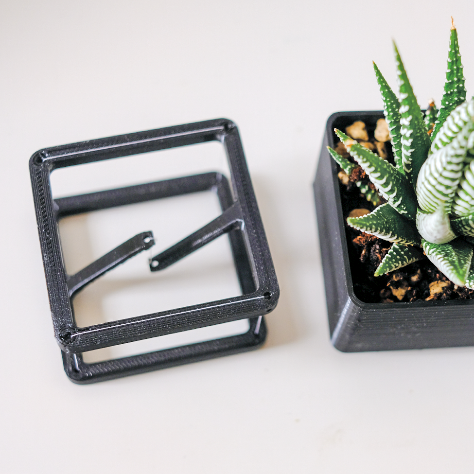 ANTI-GRAVITY PLANTER — miniatura 4