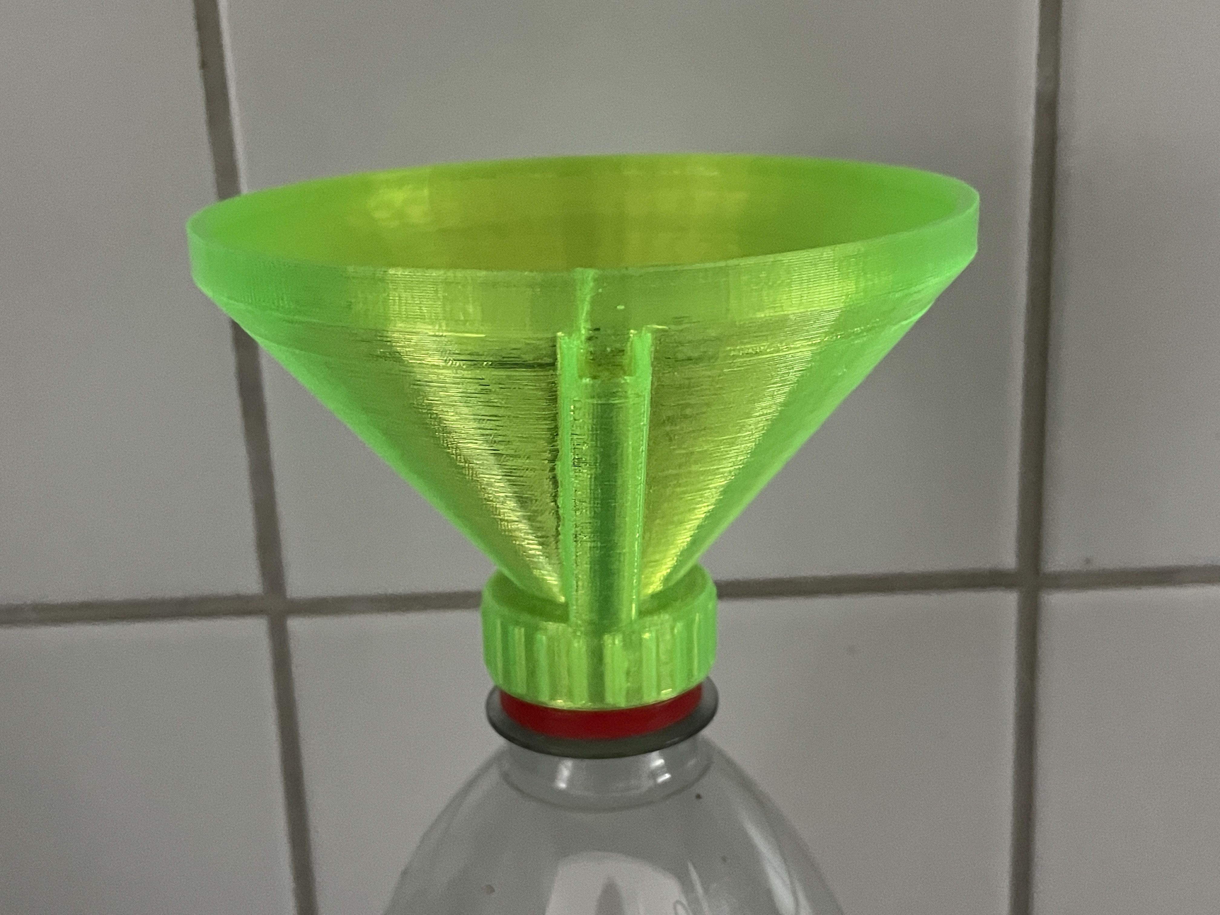 PET BOTTLE TINY FUNNEL ADAPTERS by Peter H, Download free STL model