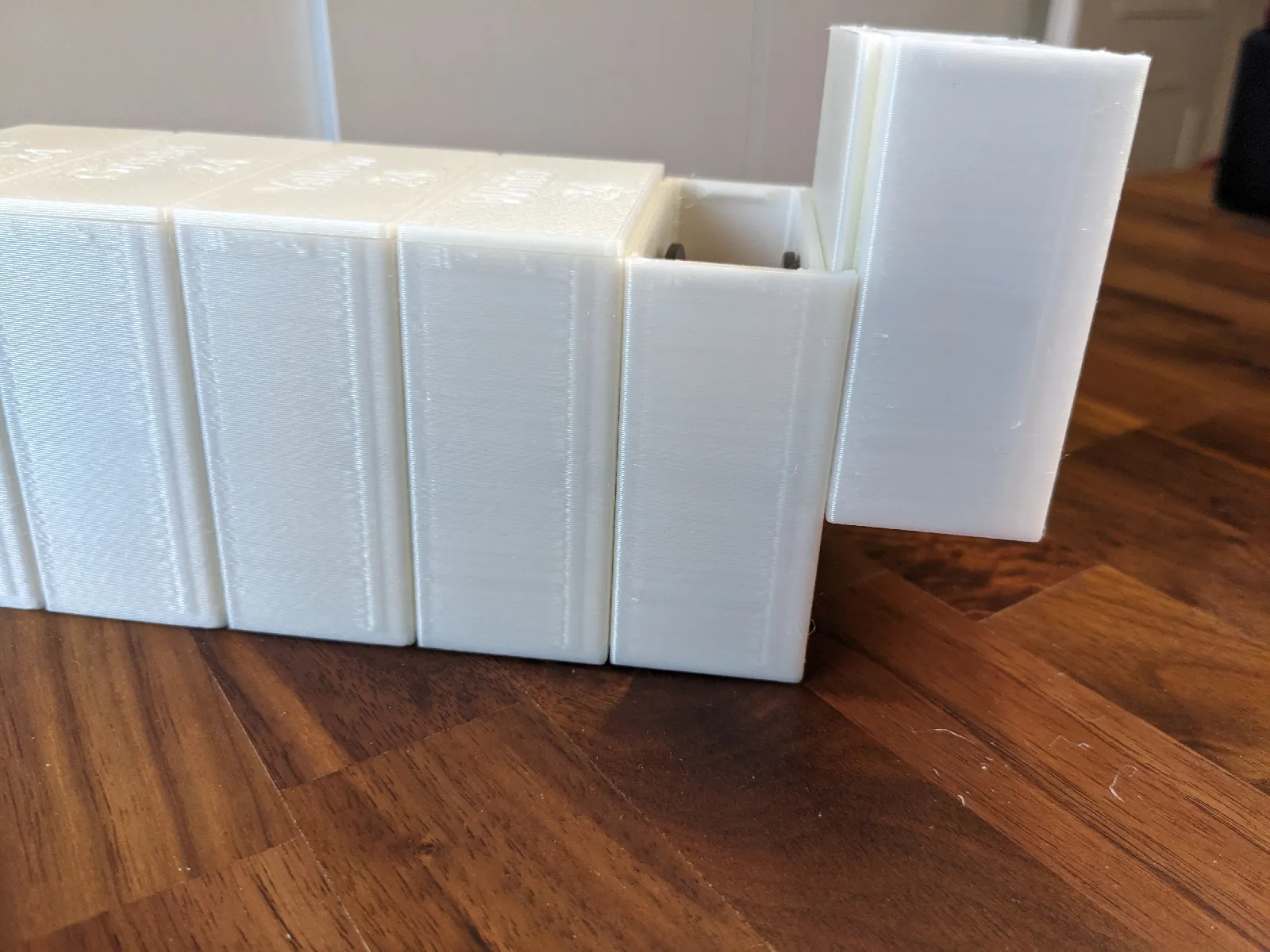 Attachable Wire boxes - Printables 3D Model | 3Drop
