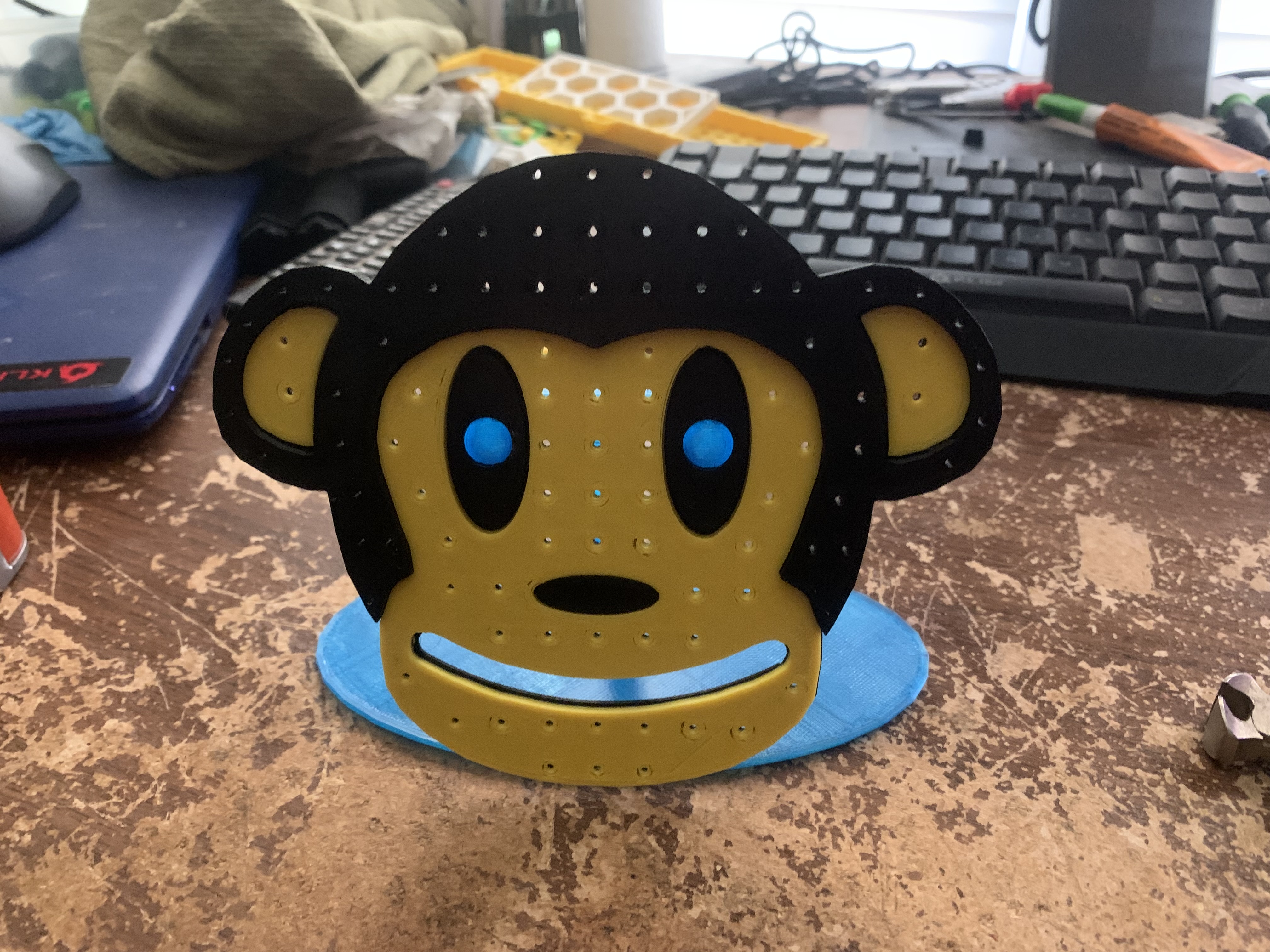 MONKEY FACE EARING TREE