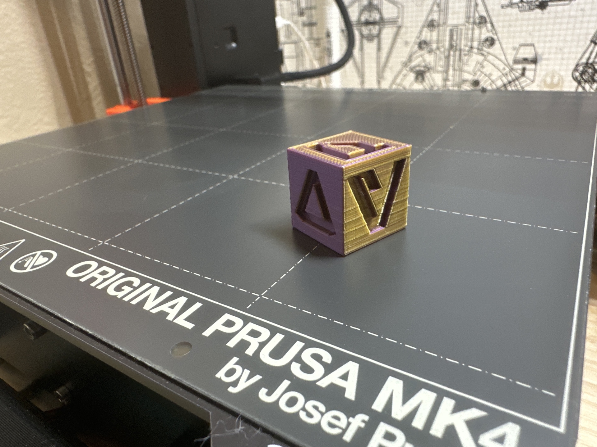 20mm Calibration Cube in Aurebesh (Star Wars Alphabet)
