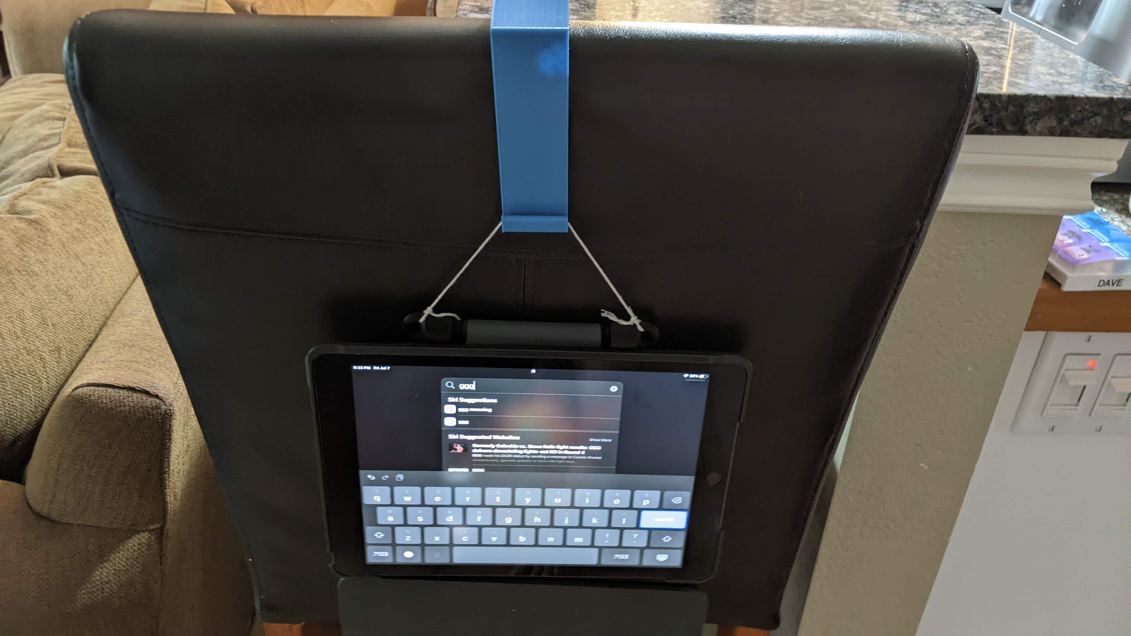 Ipad airplane seatback holder by SixFootFive Download free STL model