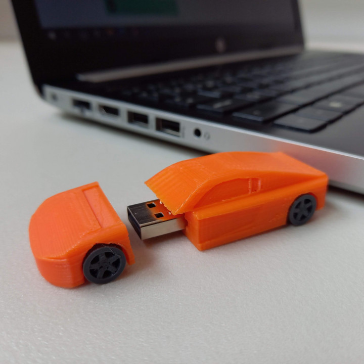 Audi R8 USB Cover