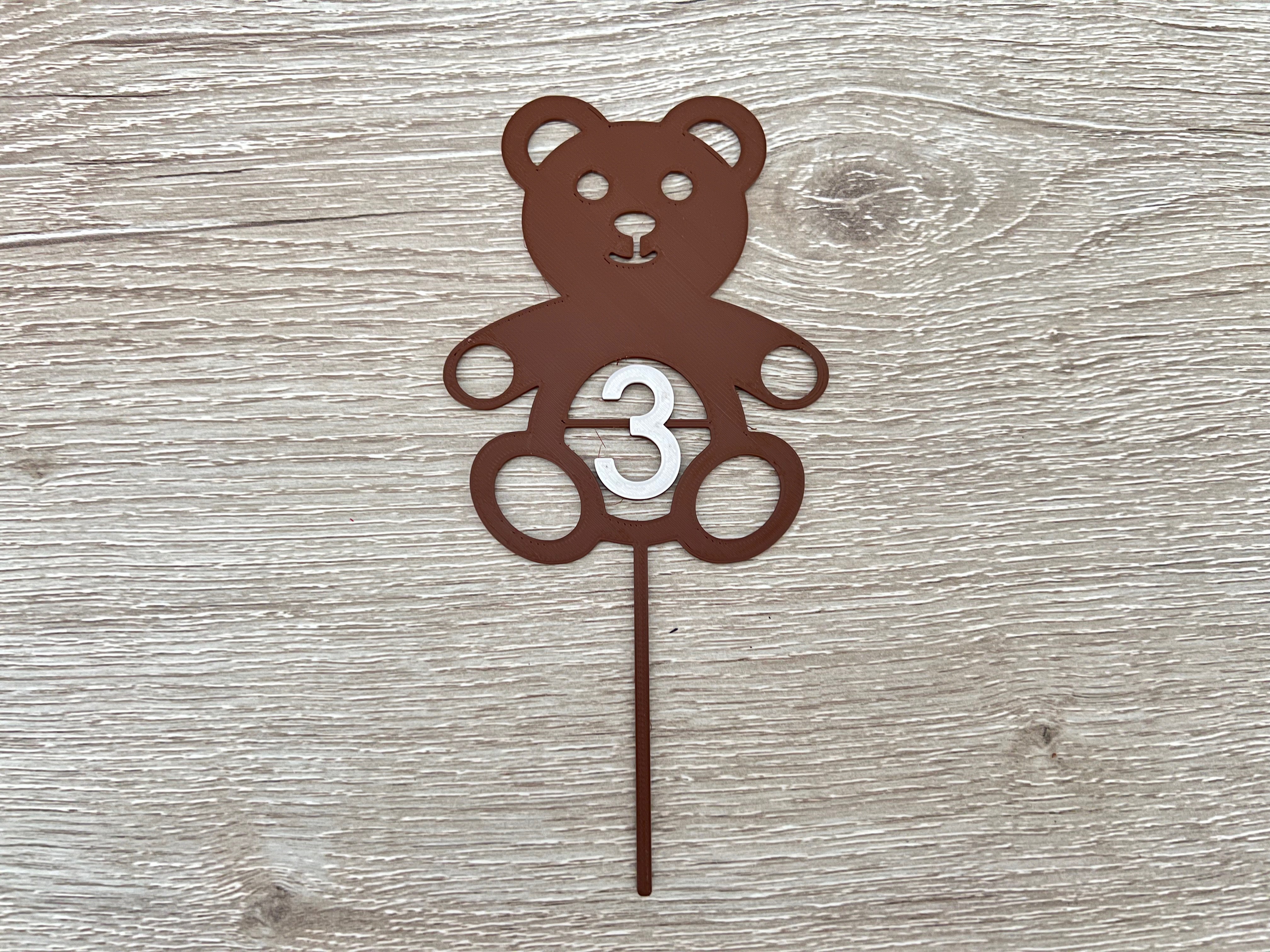 3 year old teddy bear cake decorations / Décor de gâteau ourson 3 ans