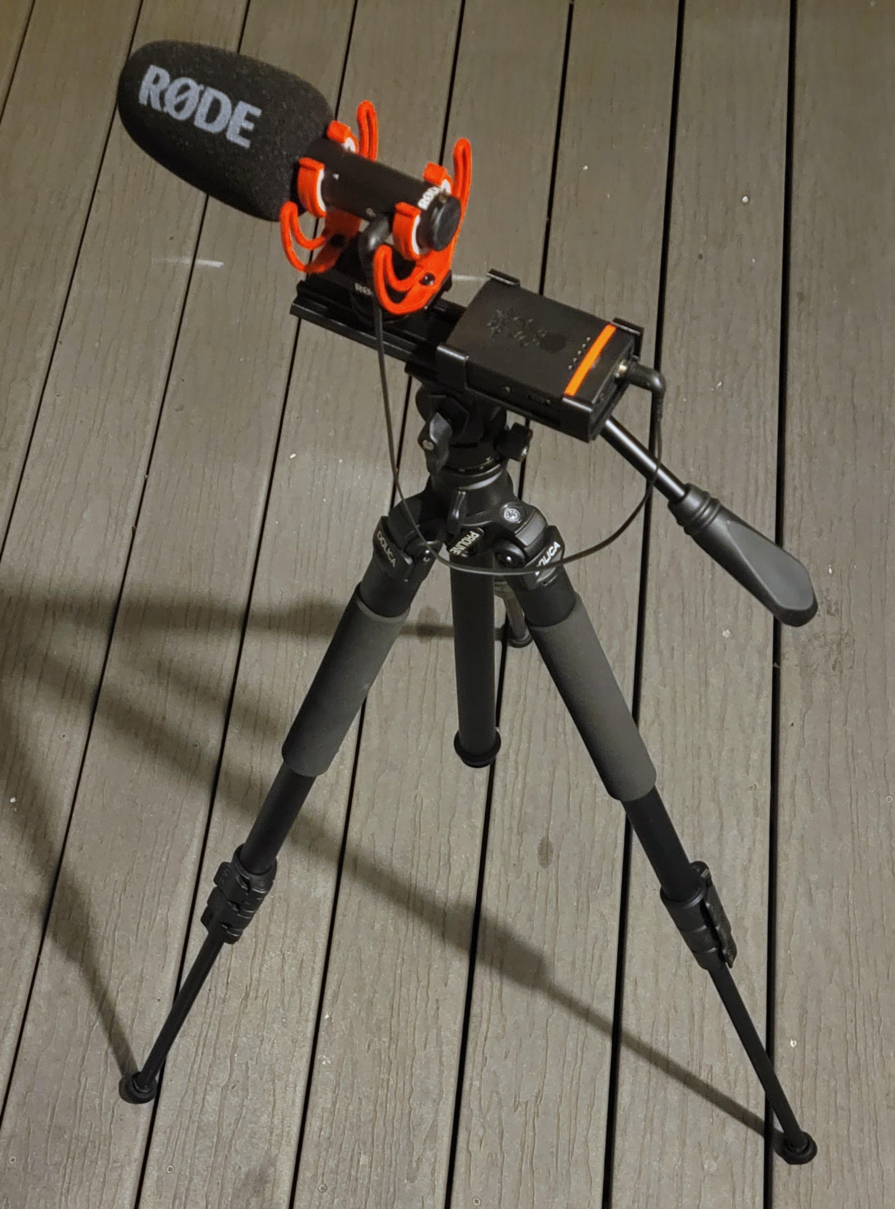 tentaclesync track e arca swiss mount with integrated hotshoe mount
