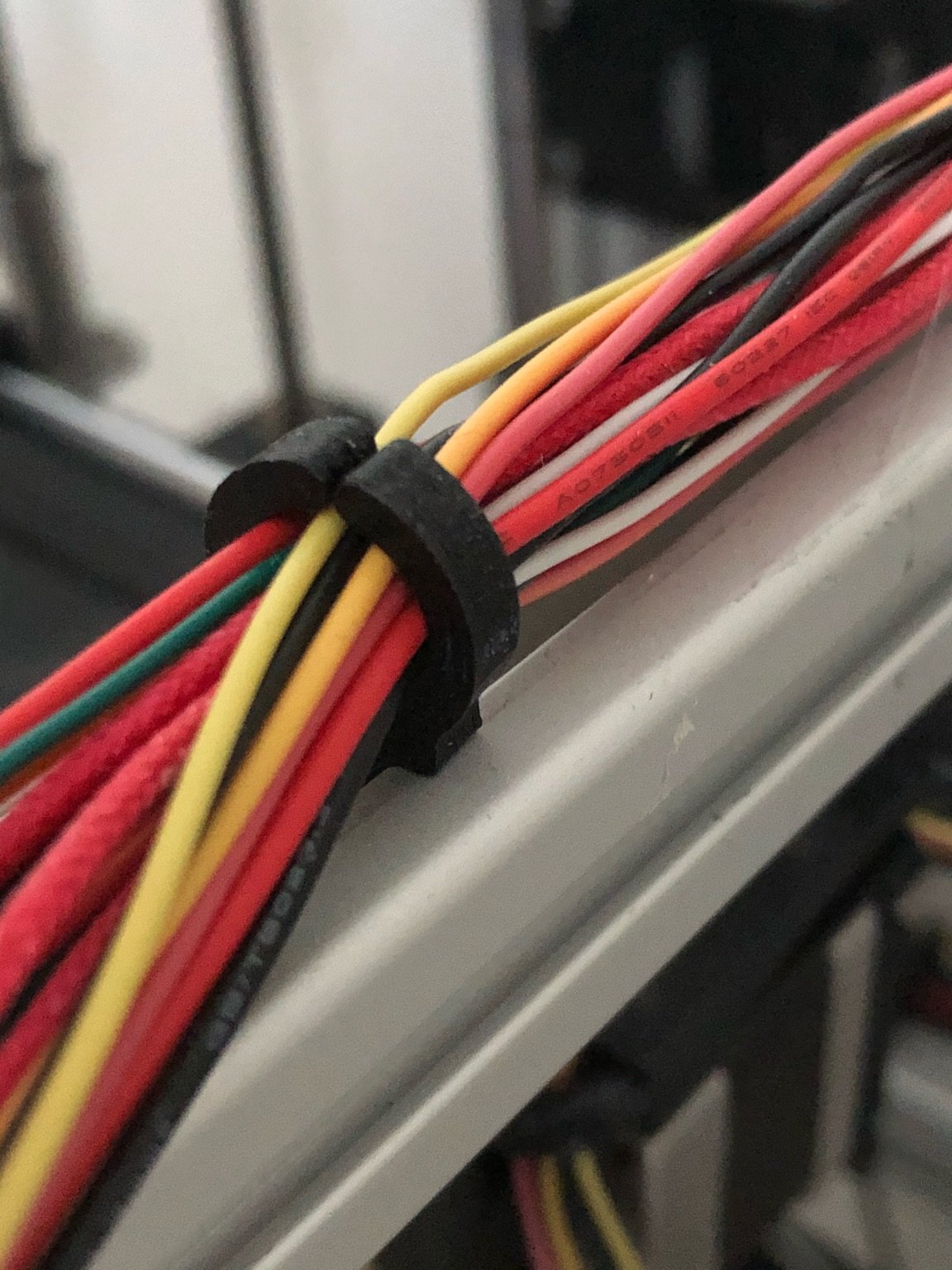 Kabelhalter für Aluminium Profil Nut 5