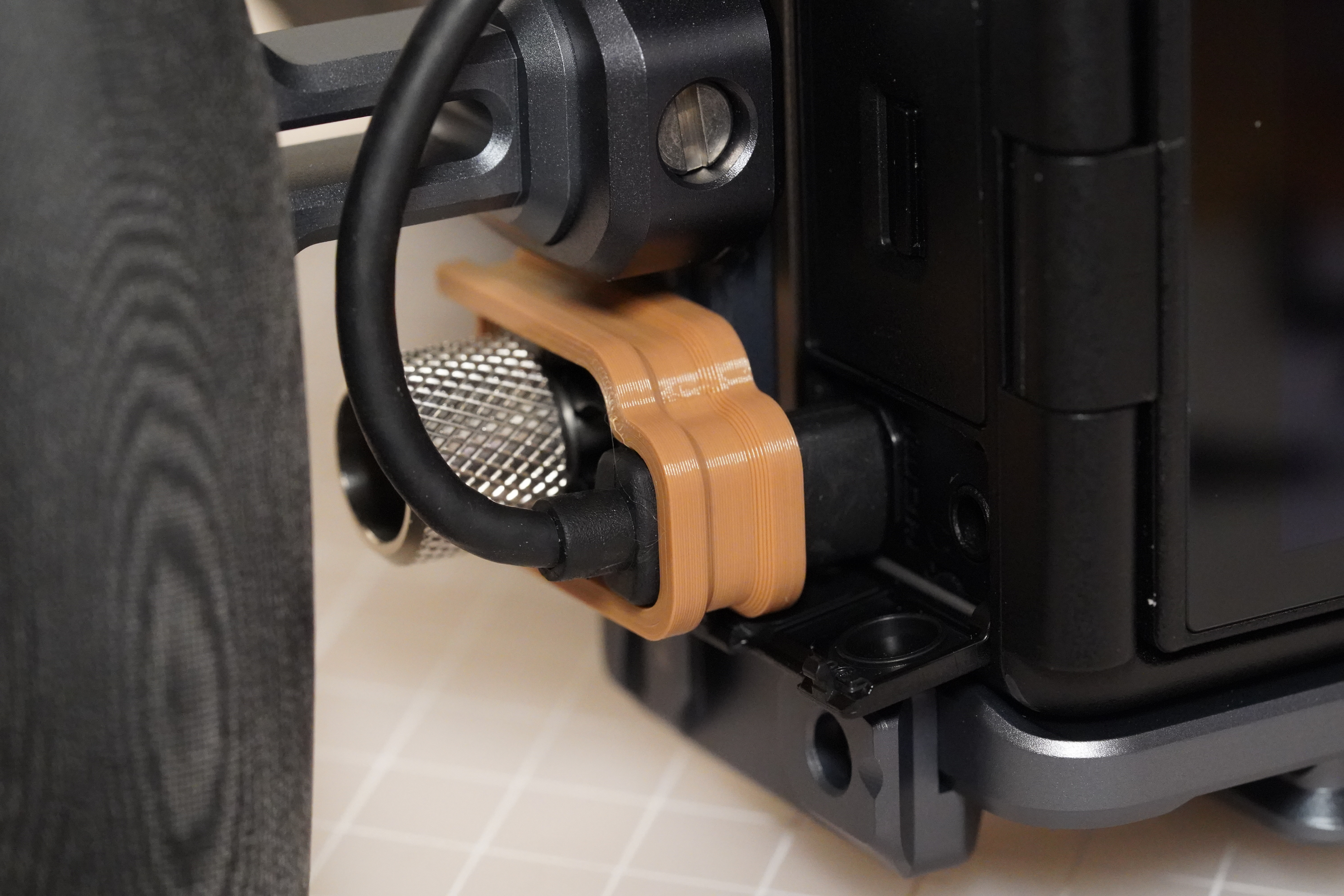 Sony ZV-E1 Ulanzi Camera Cage HDMI Clamp