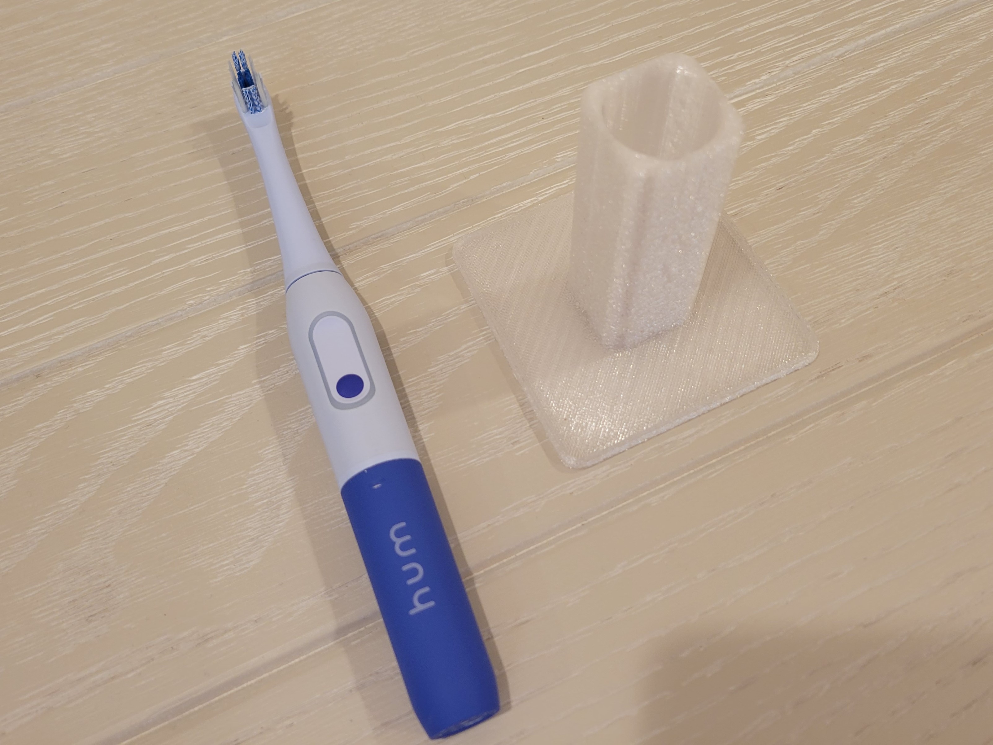 Toothbrush Holder with Drainage by Phil Caruso Download free STL