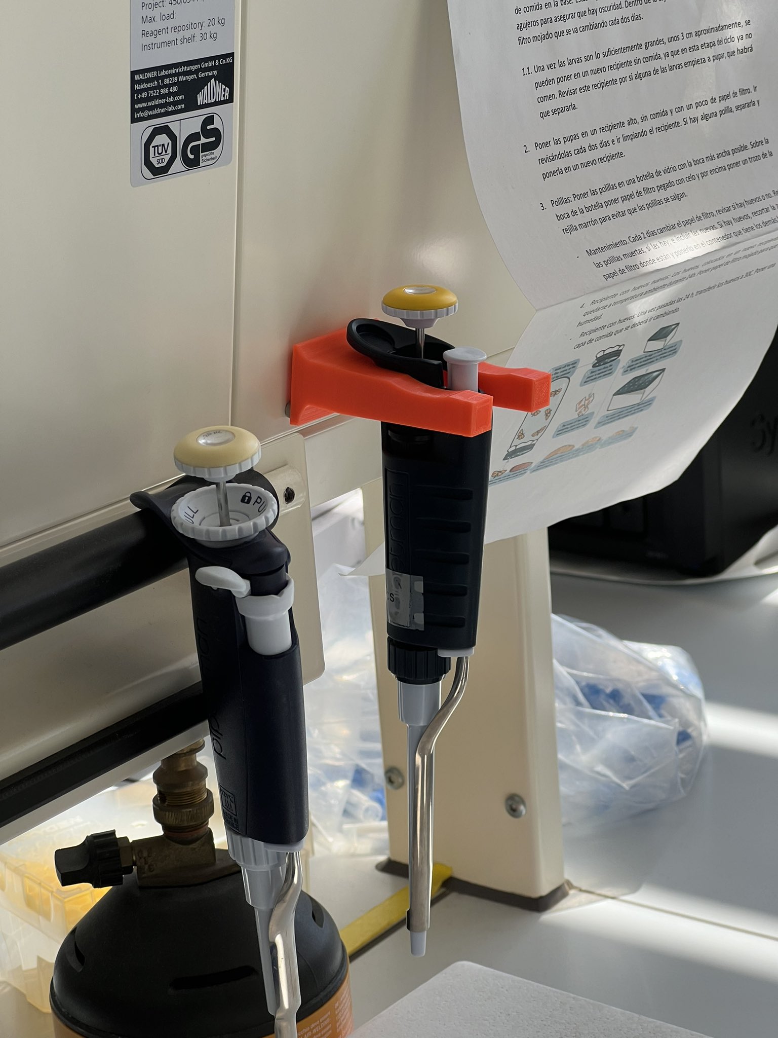 Micropipette Holder for Efficient Lab Organization by paururo