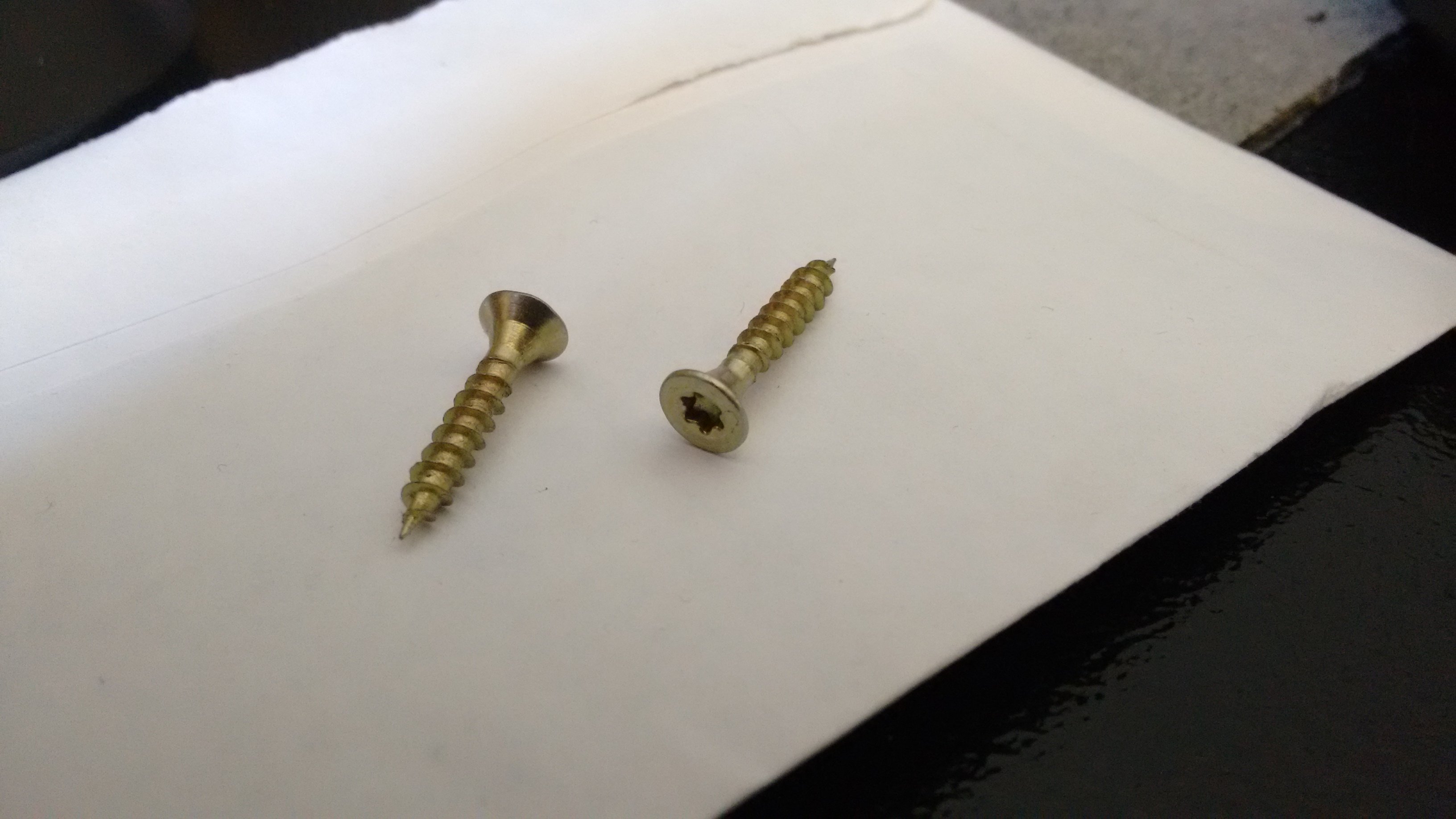 Airsoft AUG to M4 Mag Adapter With replacement mag nozzle by