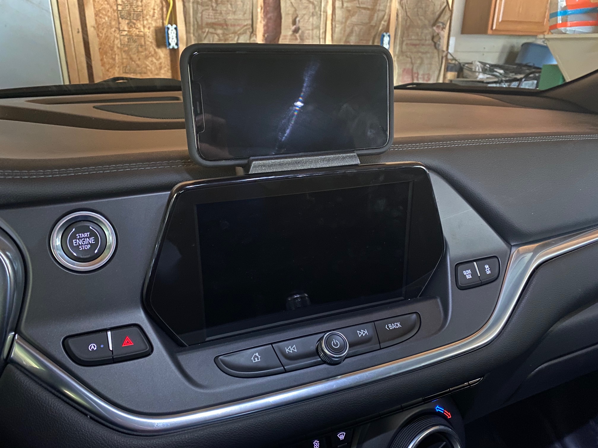 2019-2021 Chevrolet Blazer Phone Mount