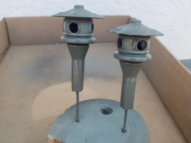 Spiral Top Miniature Garden Pagoda Lantern