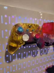 XBOX One X controller wall mount by Chewbugga, Download free STL model