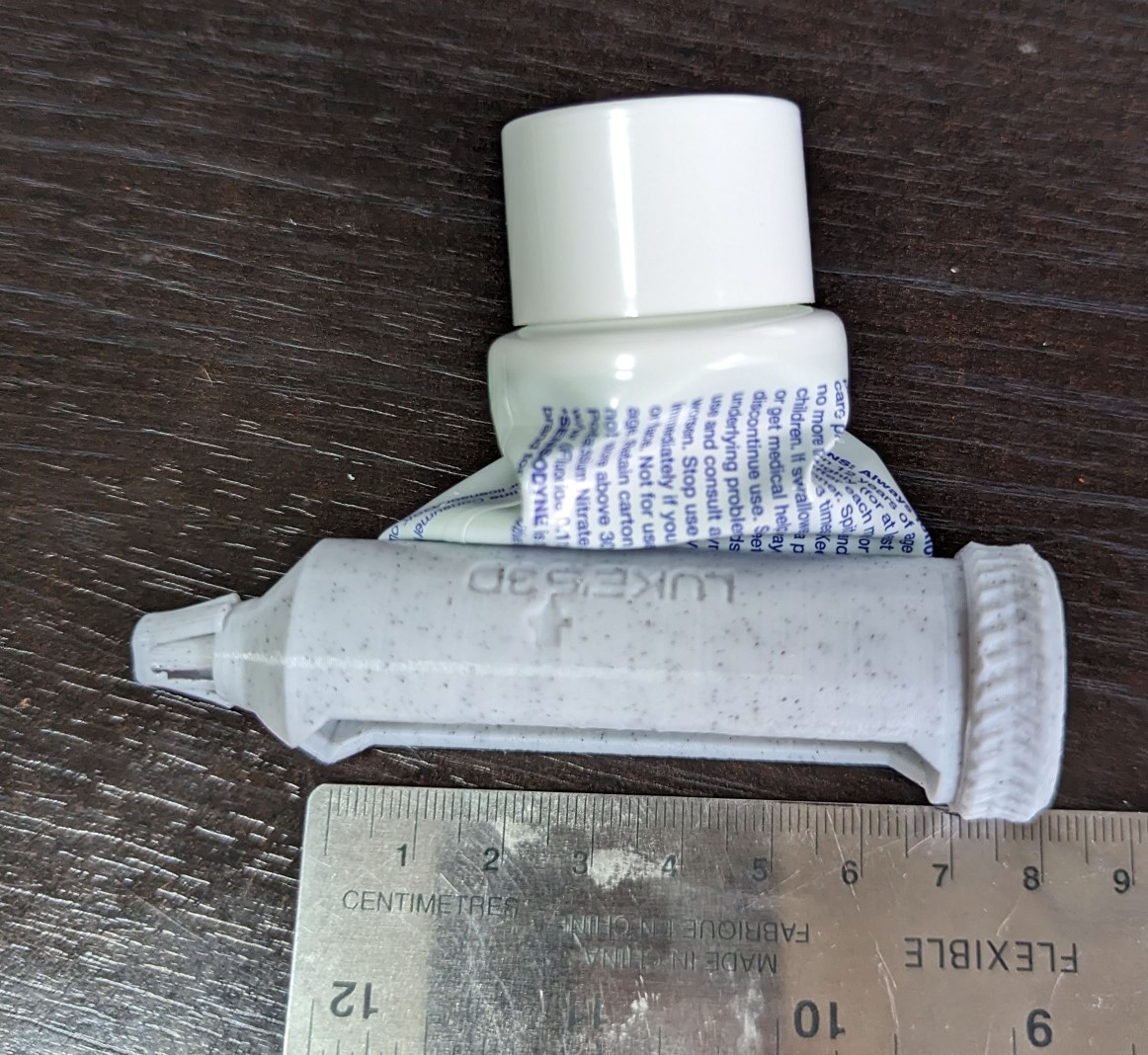 Ratchet toothpaste tube squeezer by Foden Download free STL model