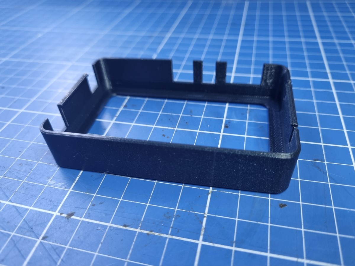 Miniatura 2 do modelo 3D NanoVNA simple case