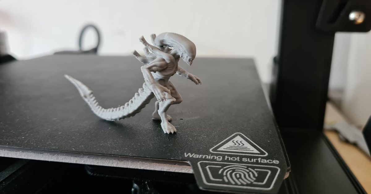 Aliens / Xenomorphs small and beautiful by Super 25 | Download free STL ...