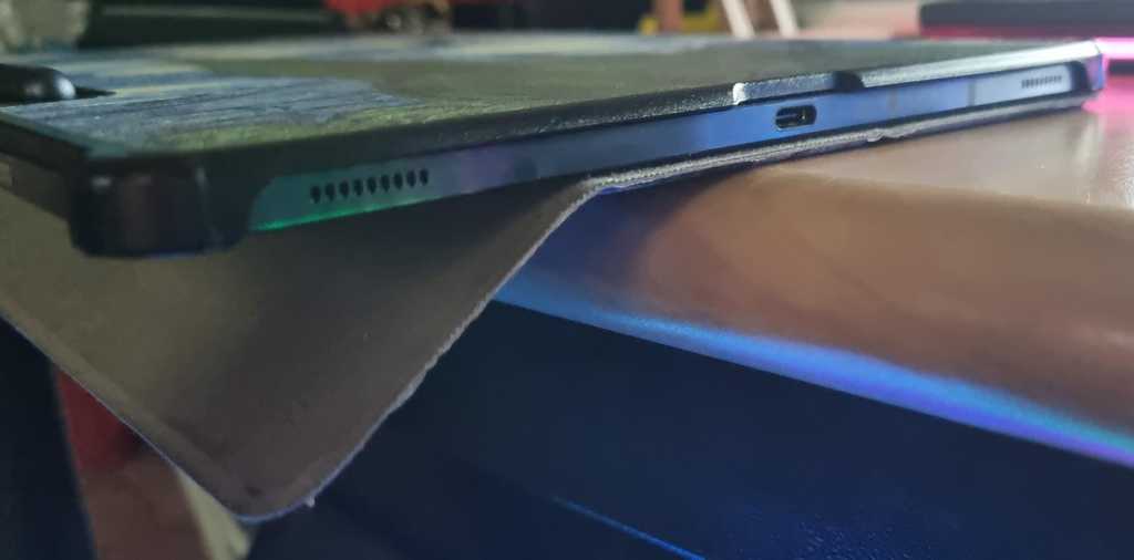 Tablet wall hanger by Matanel Download free STL model