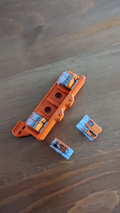 Wago 221 holder with ADXL mounting holes to fit RatRig V-Minion REMIX ...