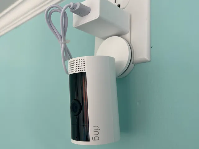 Ring Cam Recpetacle Mount