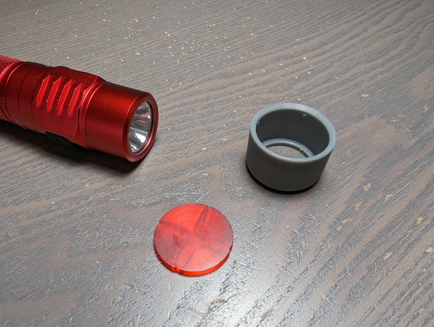 Sofirn - red lens holder (night vision preservation)