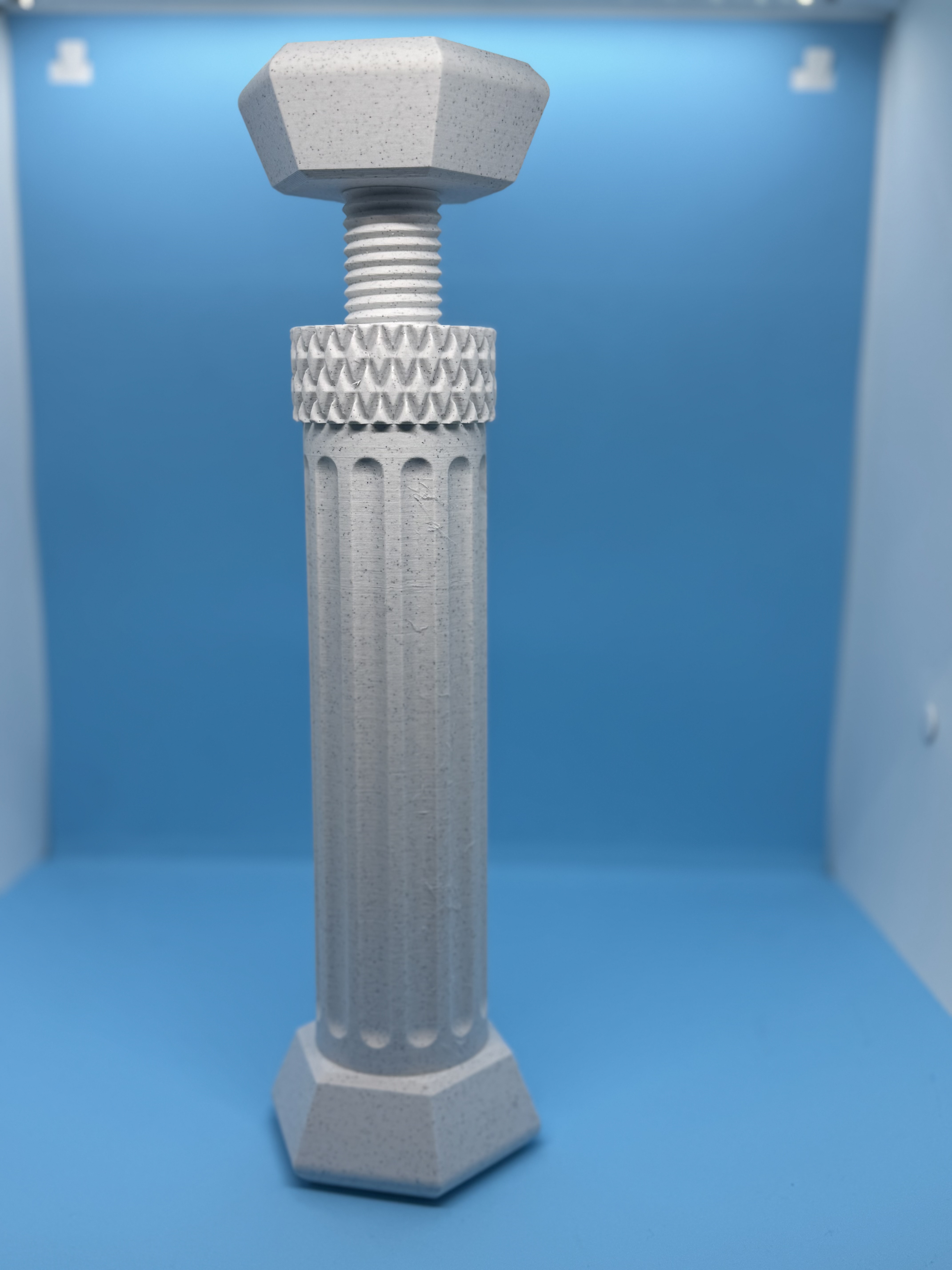 Miniatura 2 do modelo 3D Adjustable Support Column