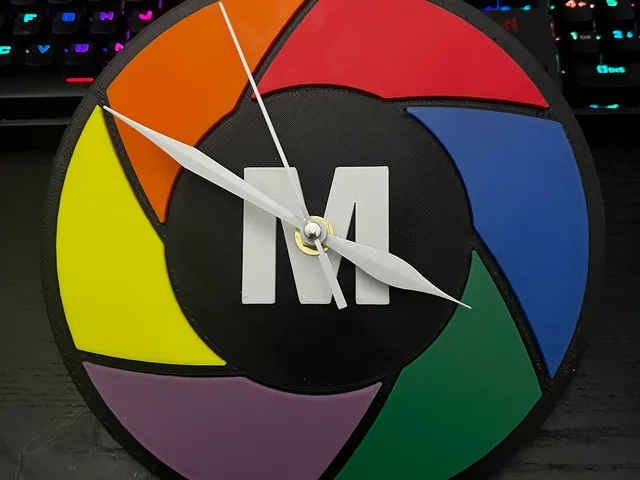 MakerDeck Wall Clock