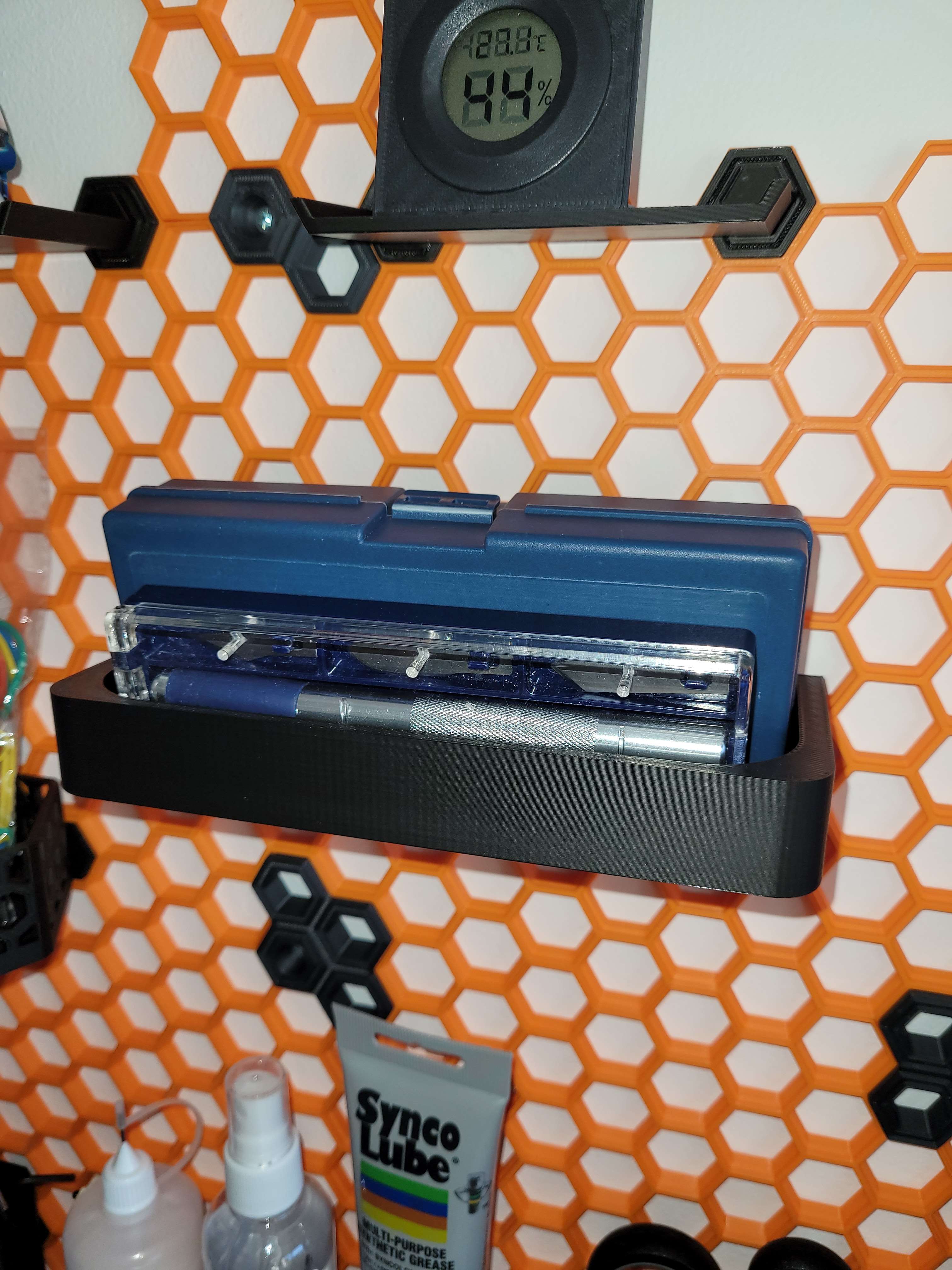 Honeycomb storage XL 3D model thumbnail