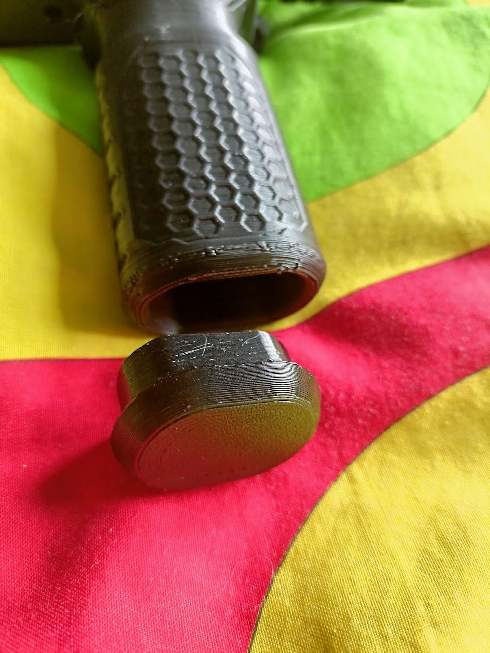 Shade Vertical Foregrip Bottom Cap